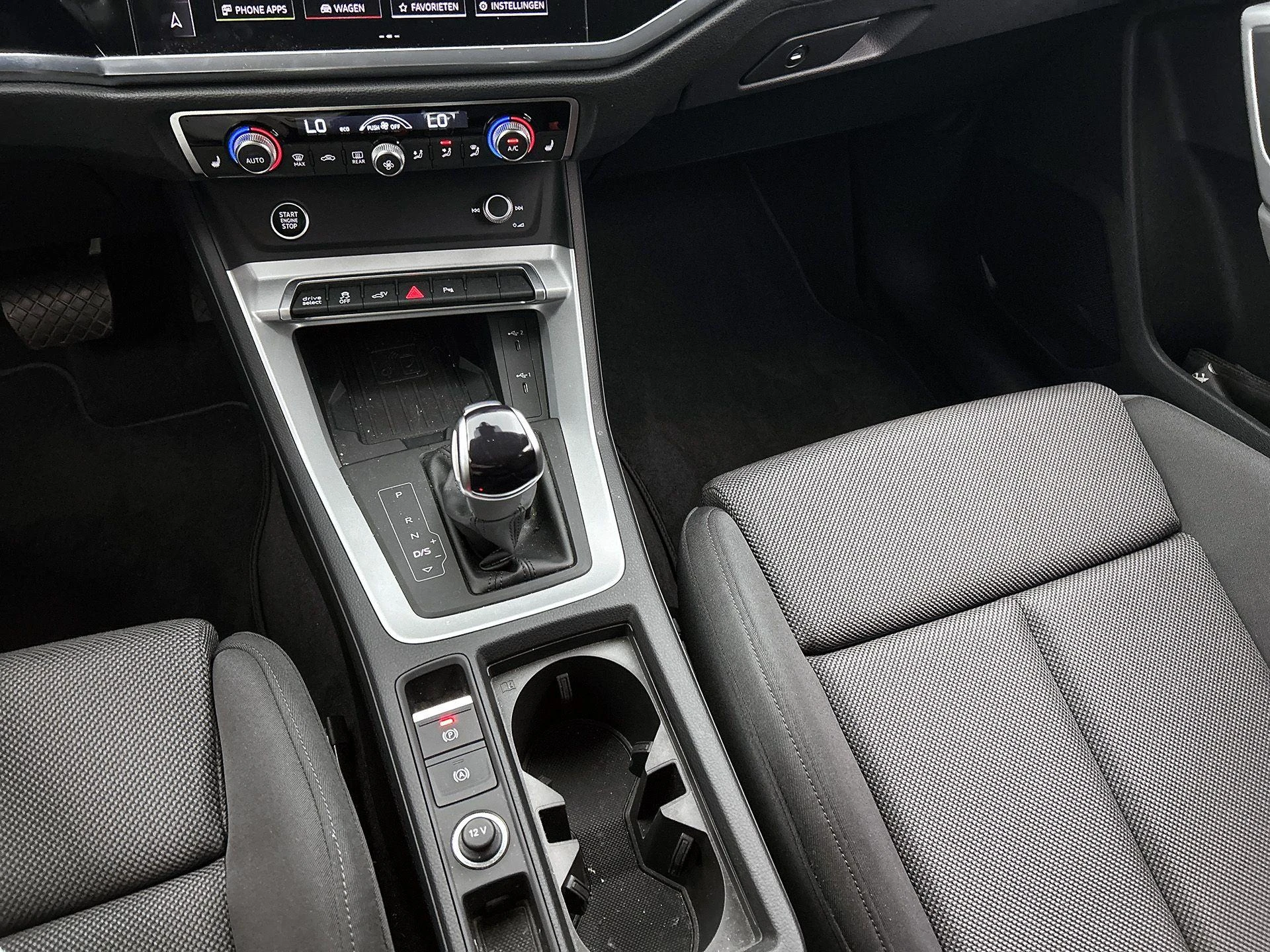 Audi-Q3-image-25