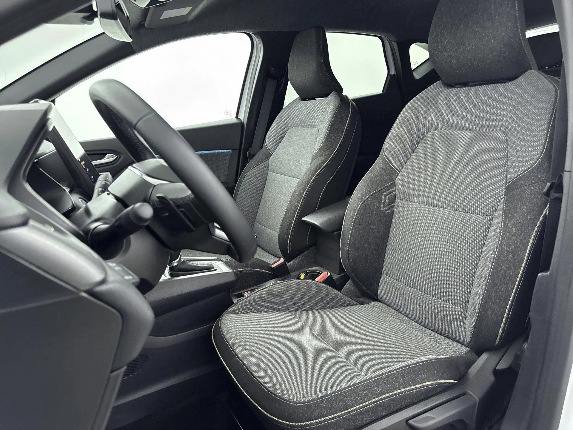 Renault-Captur-image-23