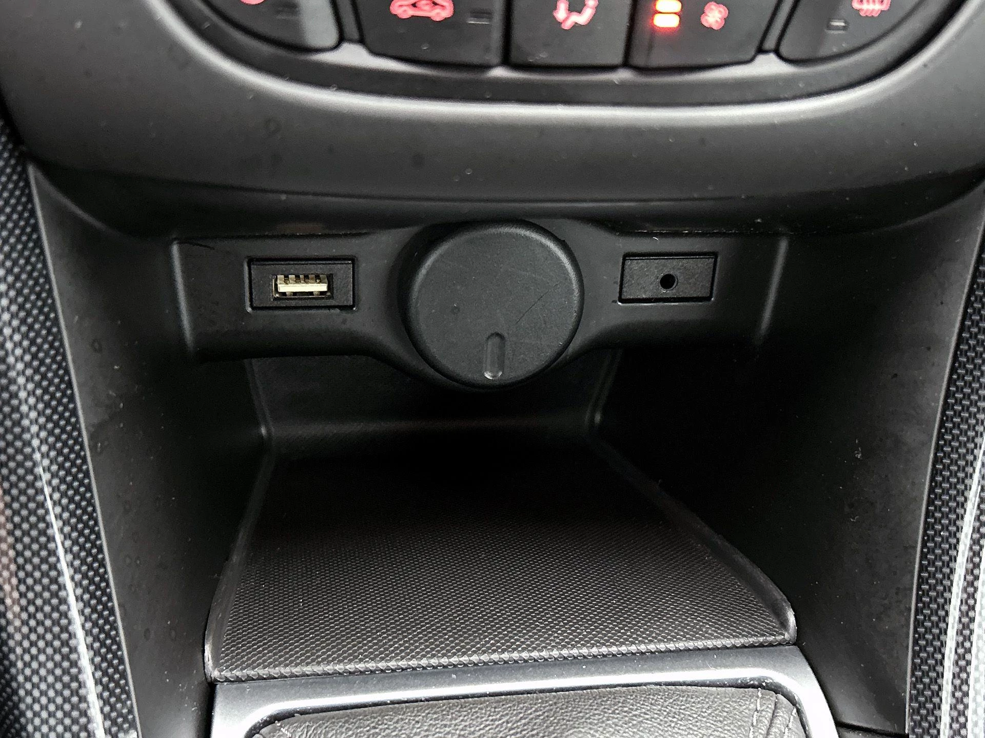 Opel-Cascada-image-31