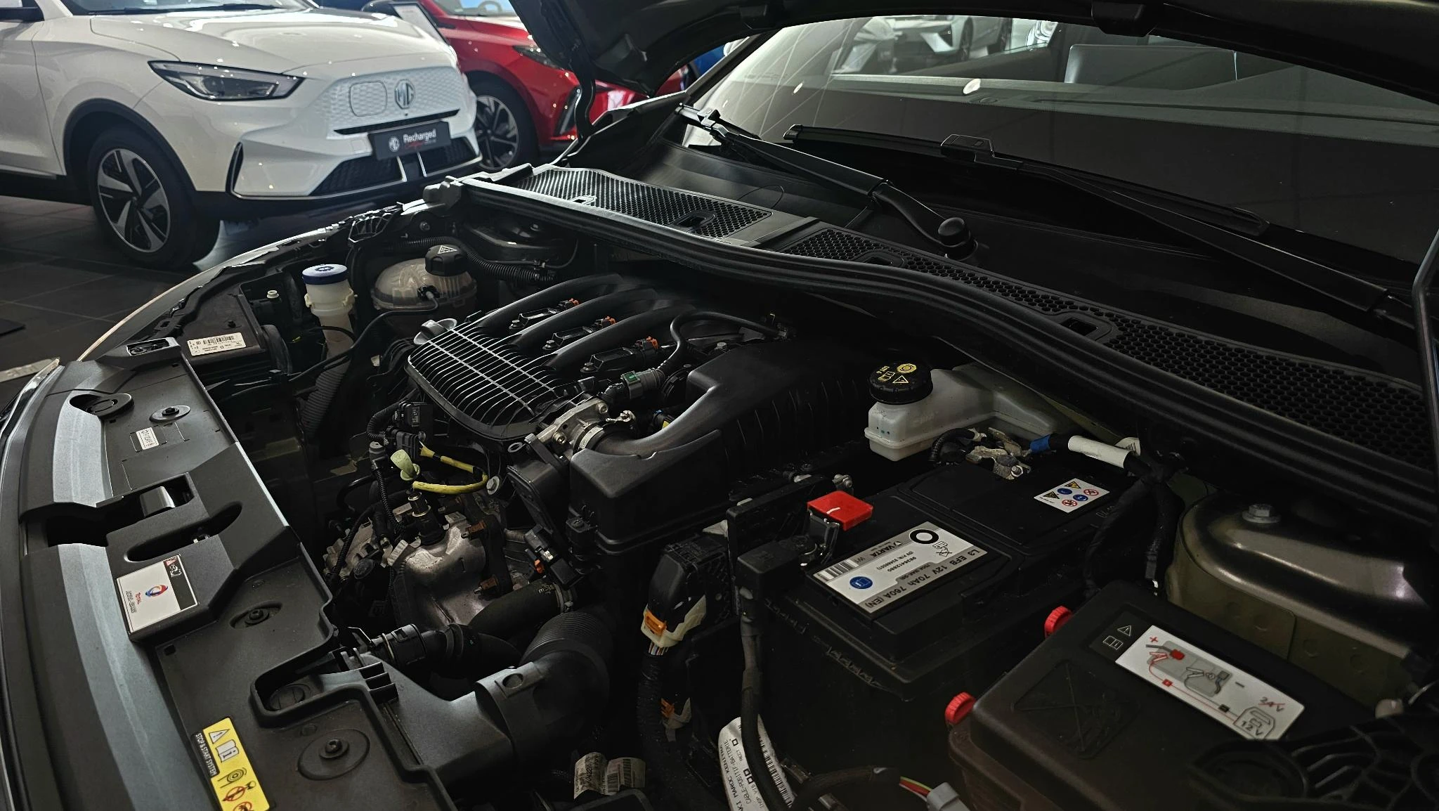 Peugeot-208-image-28