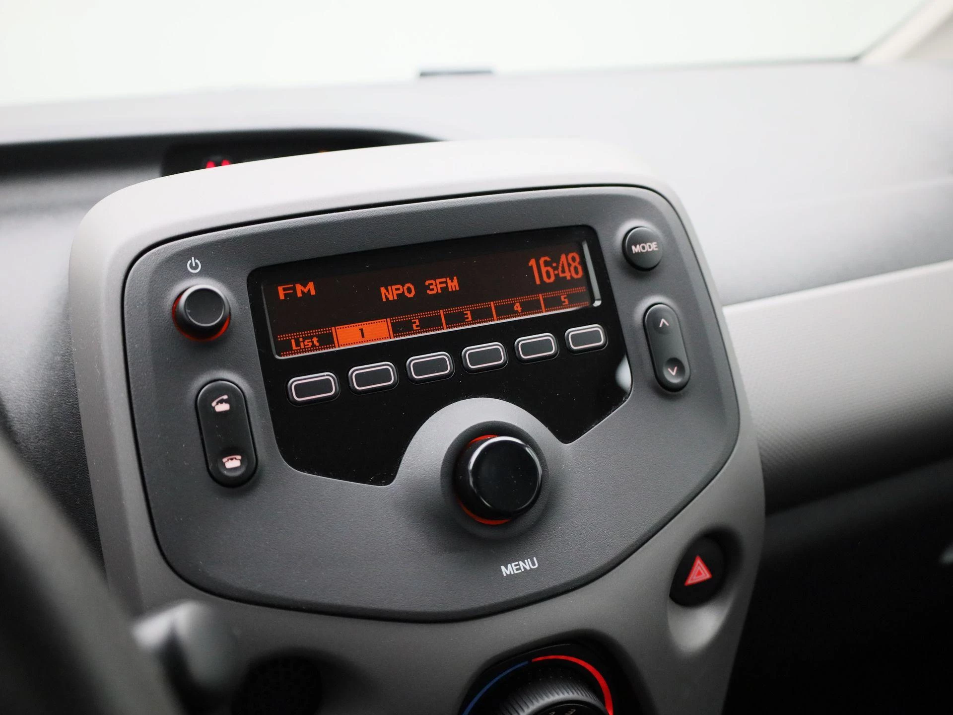 Peugeot-108-image-13