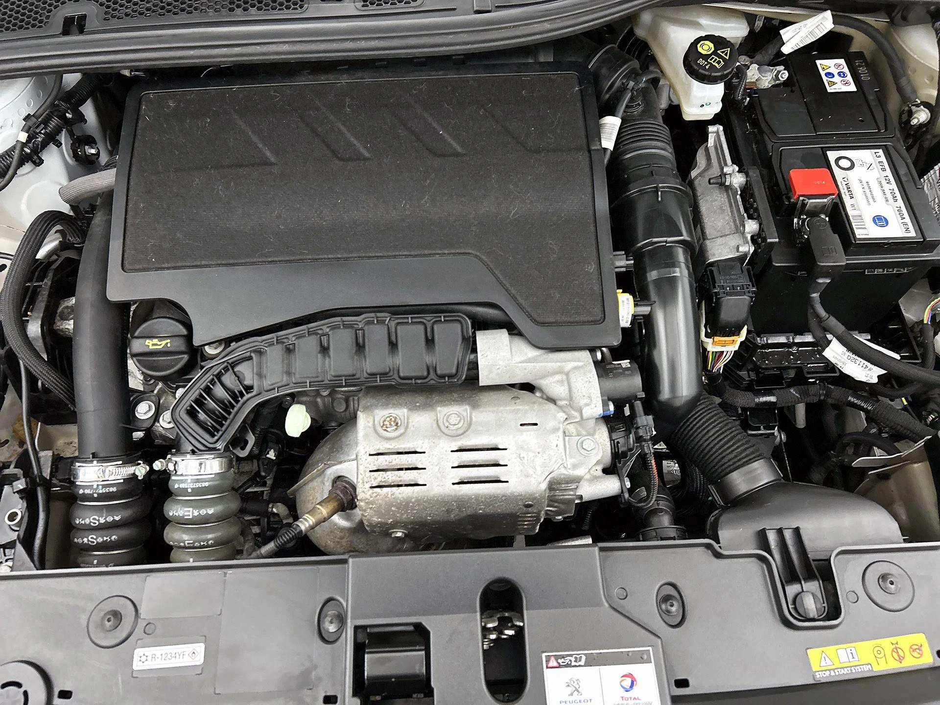 Peugeot-208-image-8