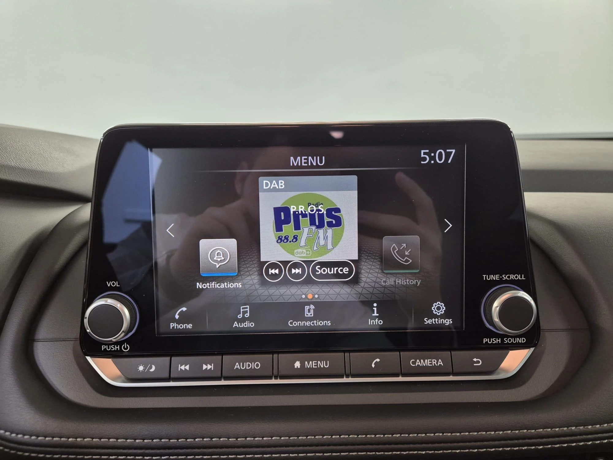 Nissan X-Trail Acenta + Comfort Pack (Mild Hybrid)