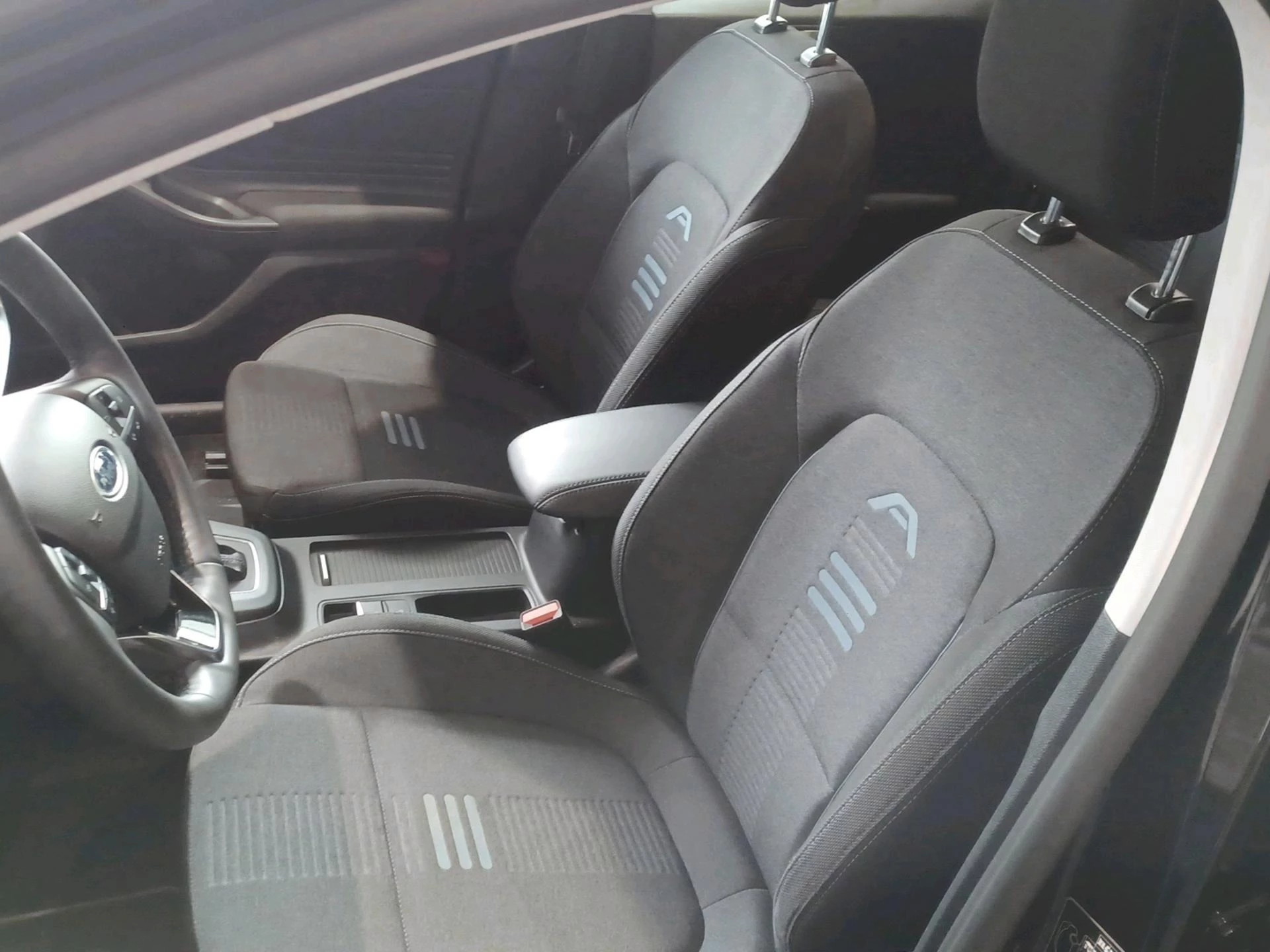 Ford Focus 1.0i EcoBoost MHEV 92kW Active DCT