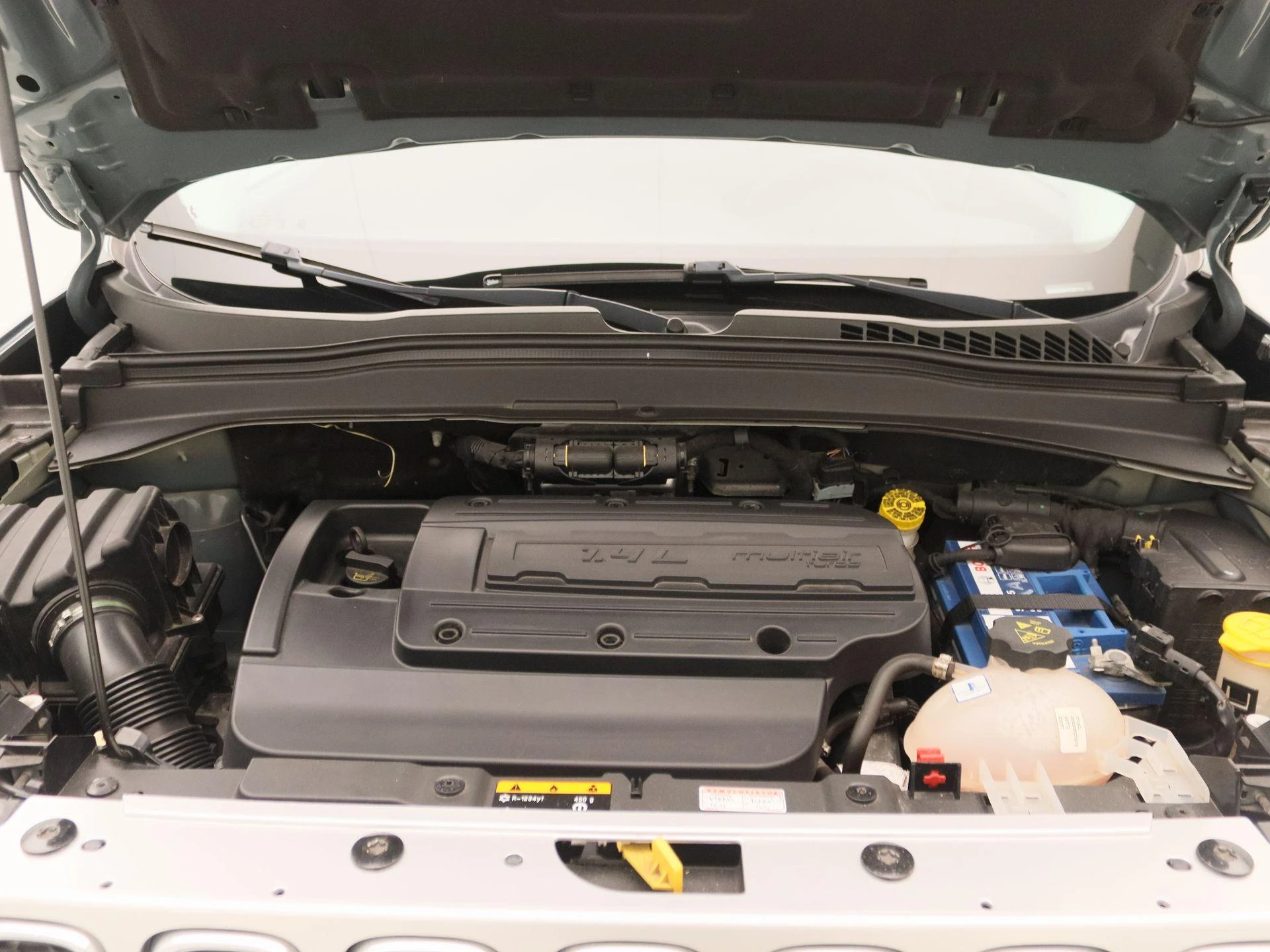 Jeep-Renegade-image-24