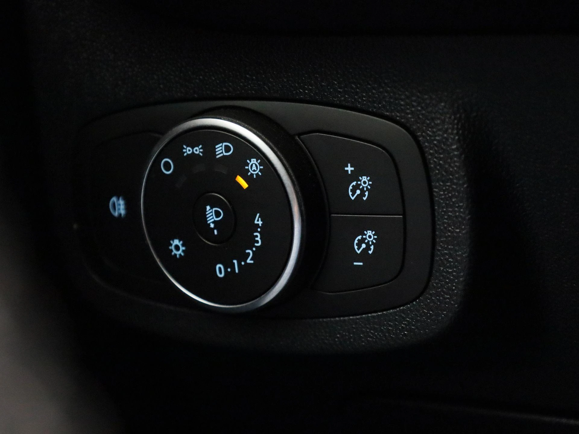 Ford-Fiesta-image-20