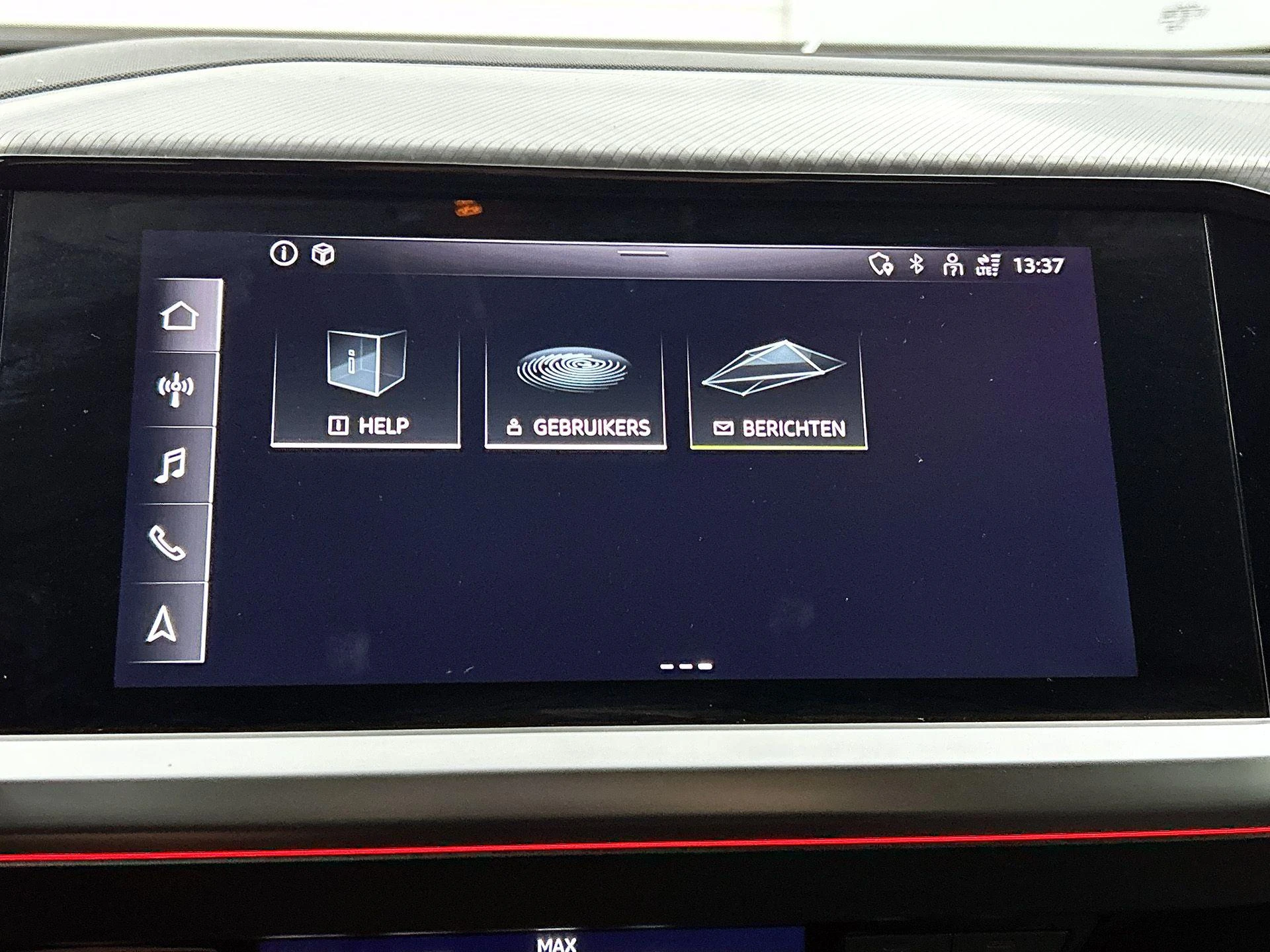 Audi-Q4 e-tron-image-24