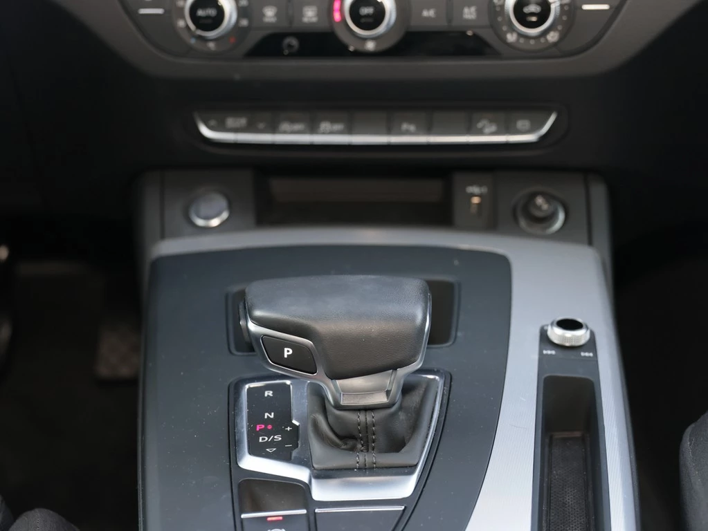 Audi Q5 40 TDI S line quattro S-tronic