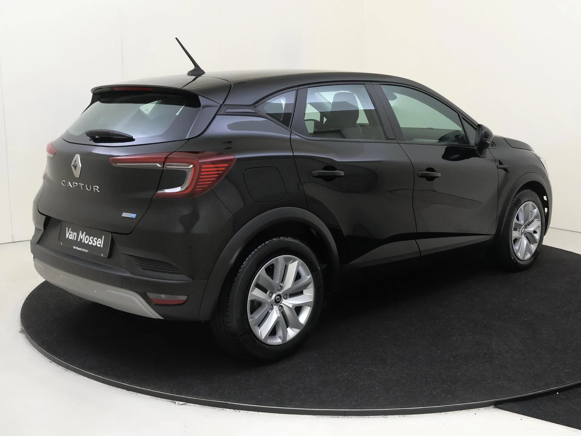 Renault-Captur-image-3