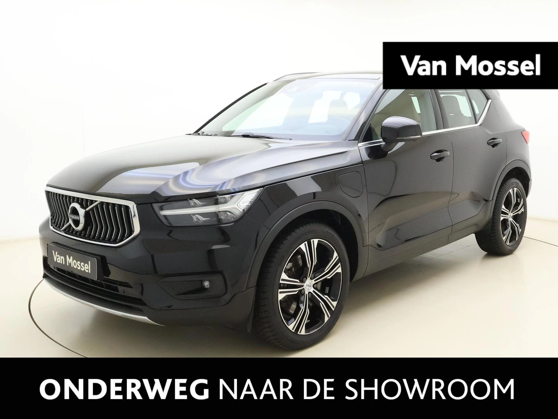 Volvo-XC40-image-0