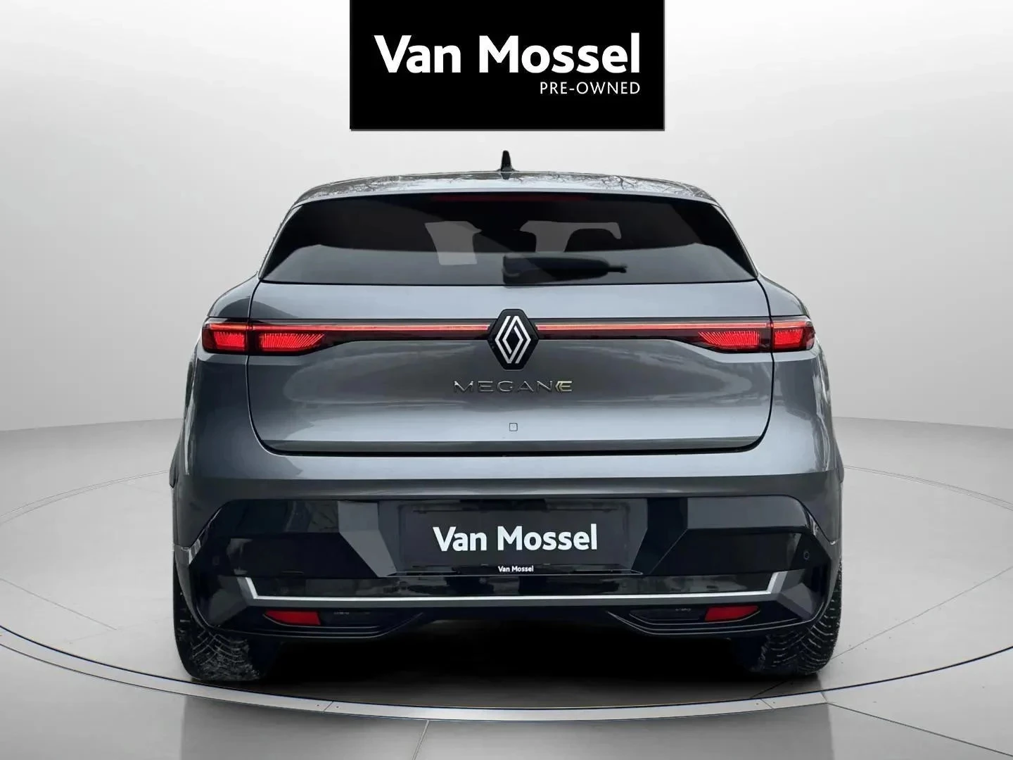 Renault-Megane E-Tech-image-5