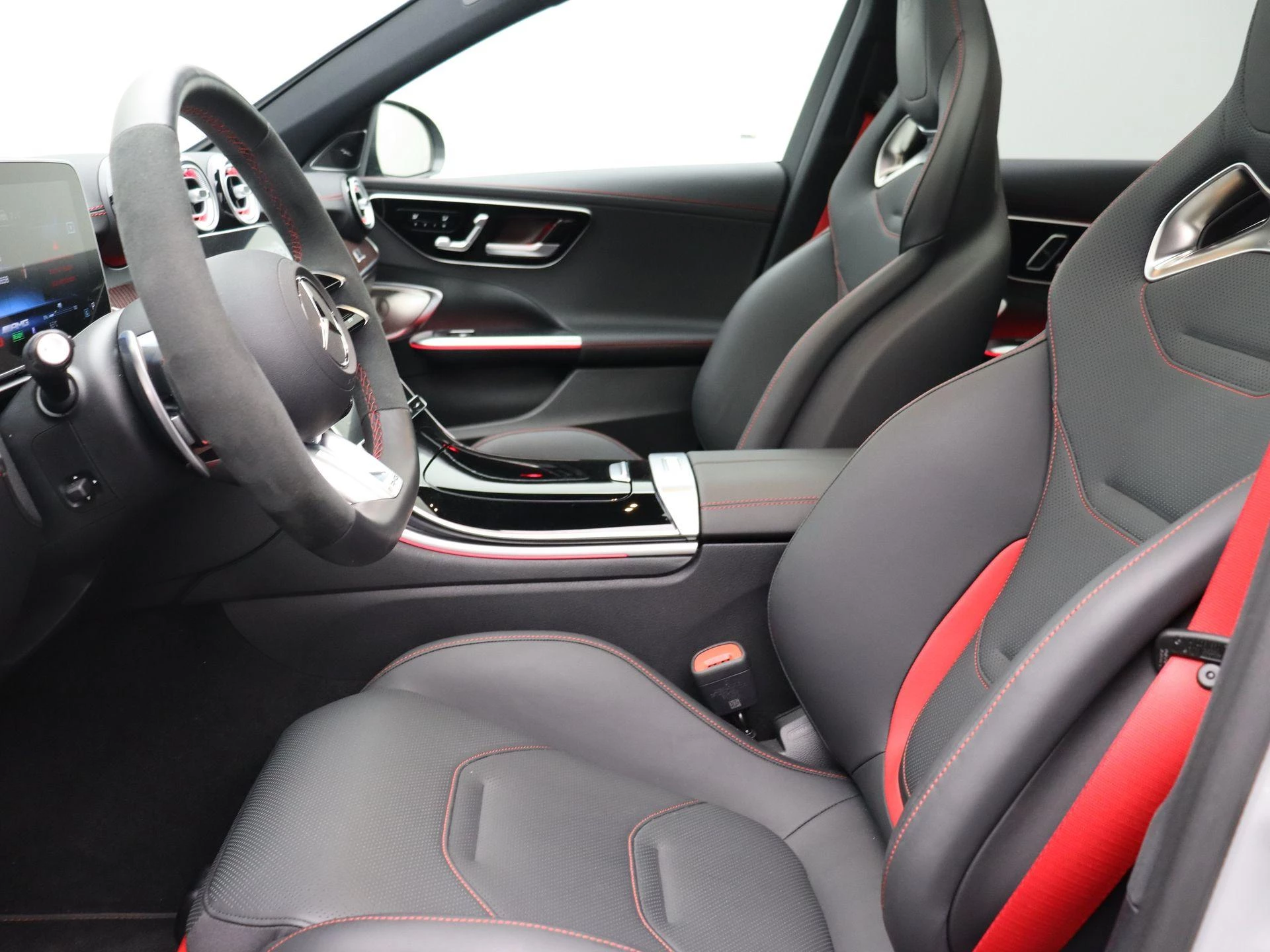 Mercedes-Benz-C-Klasse-image-15