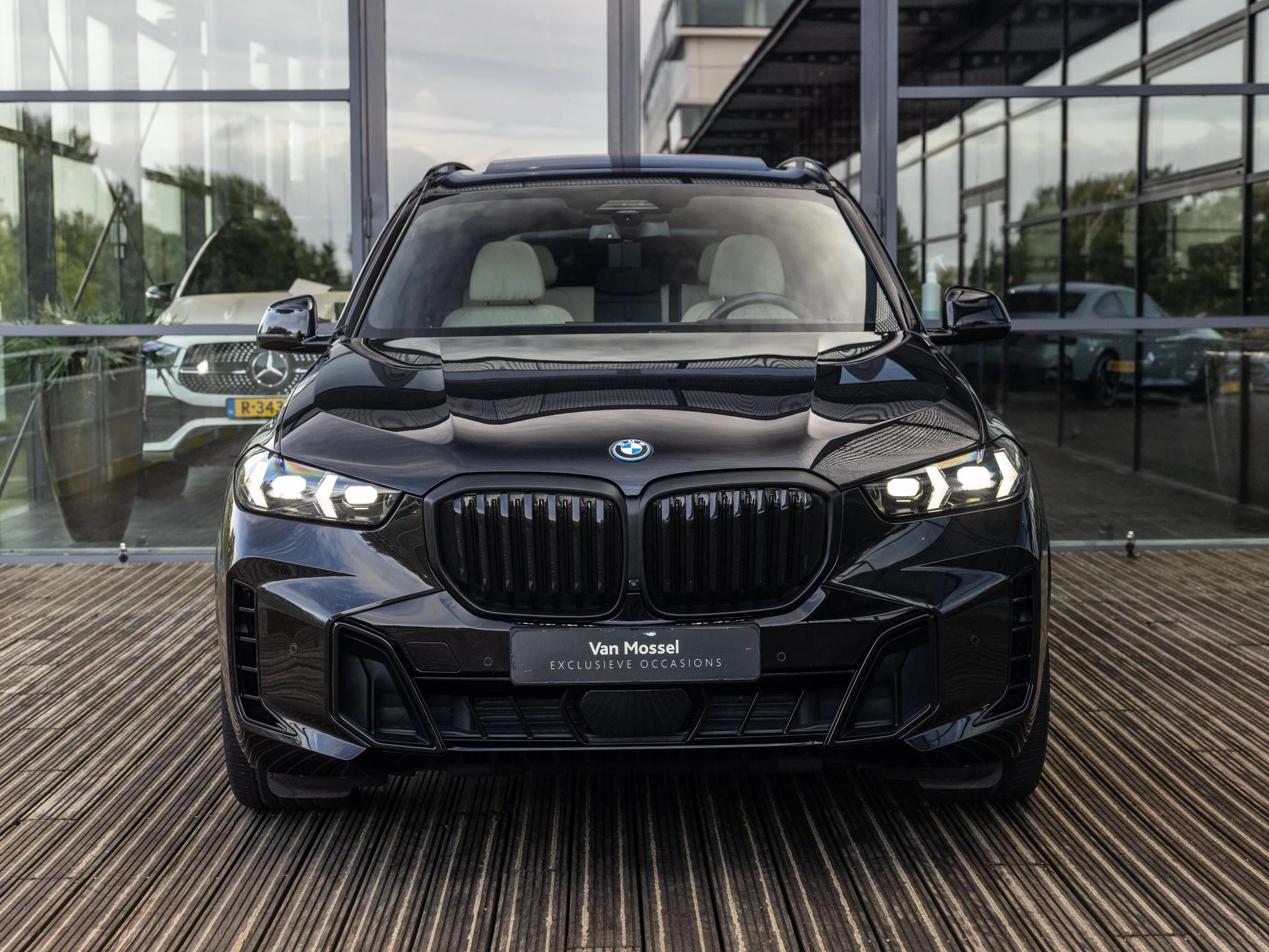 BMW-X5-image-1