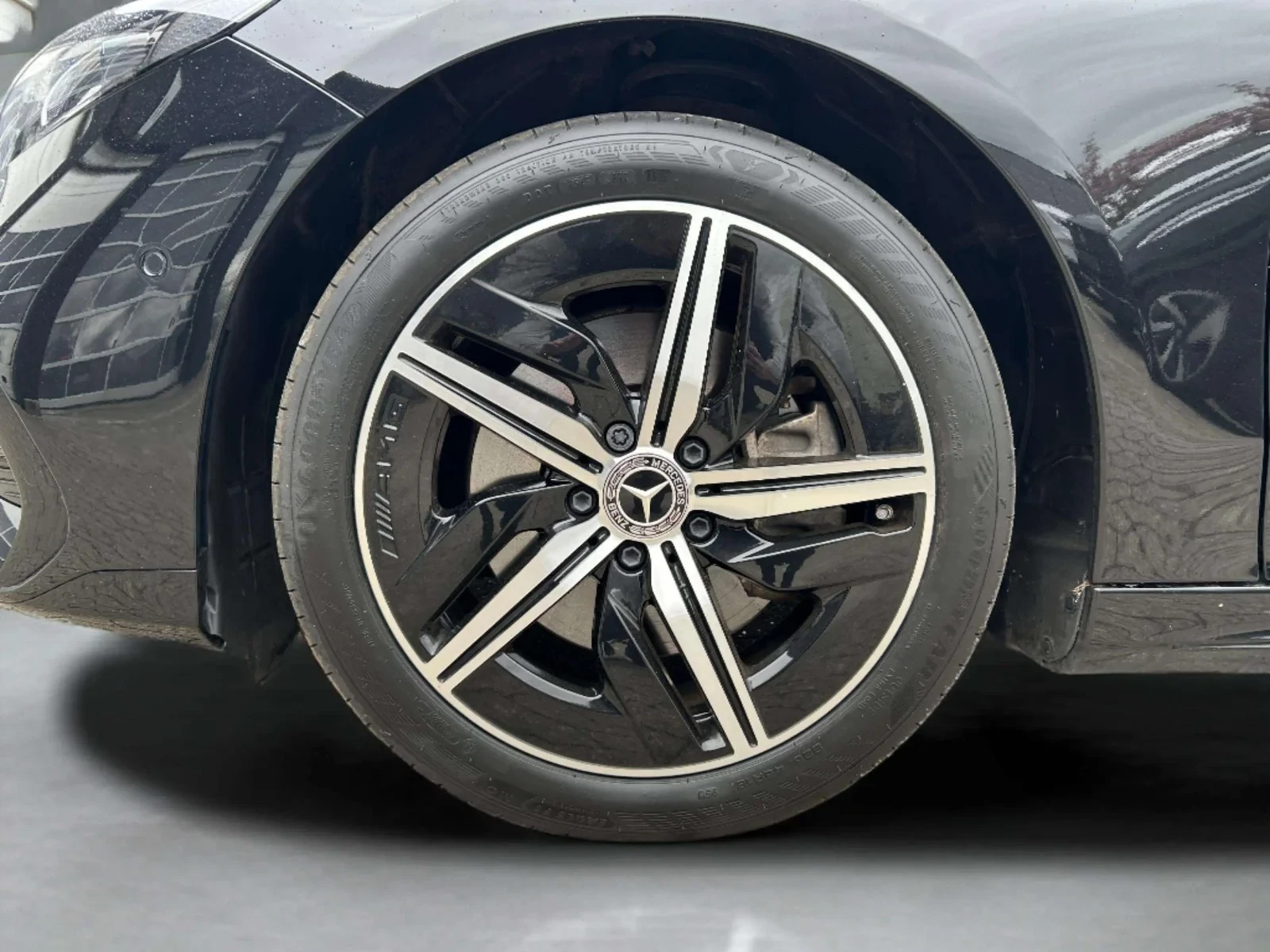 Mercedes-Benz-CLA-image-8