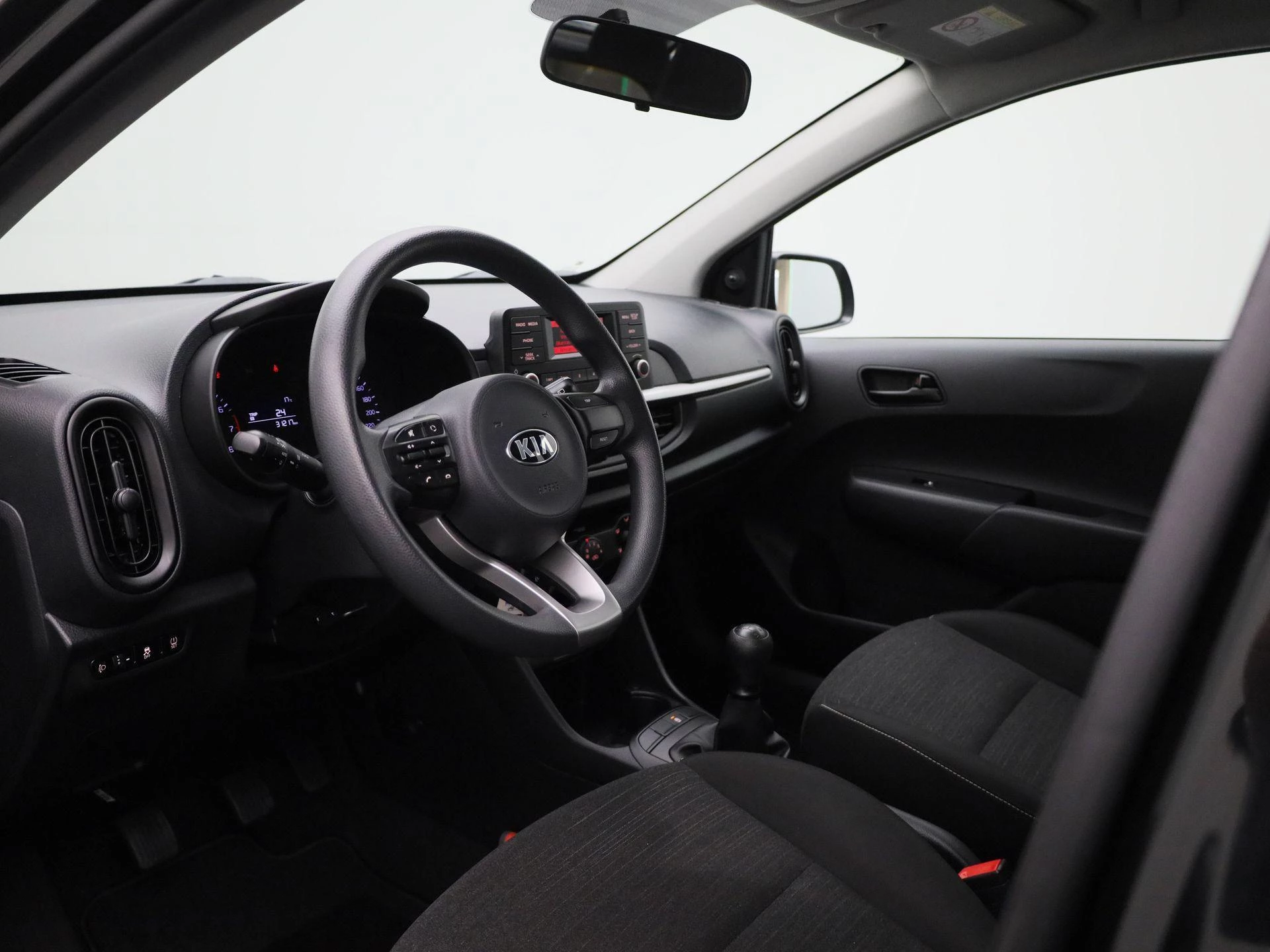 Kia-Picanto-image-23