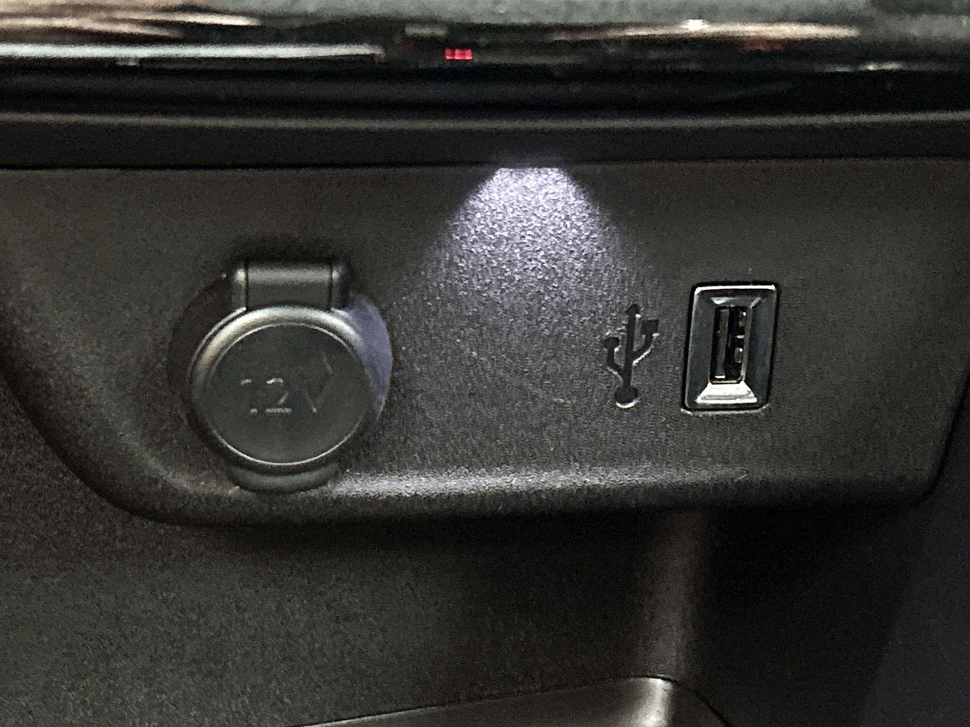 Opel-Corsa-e-image-36