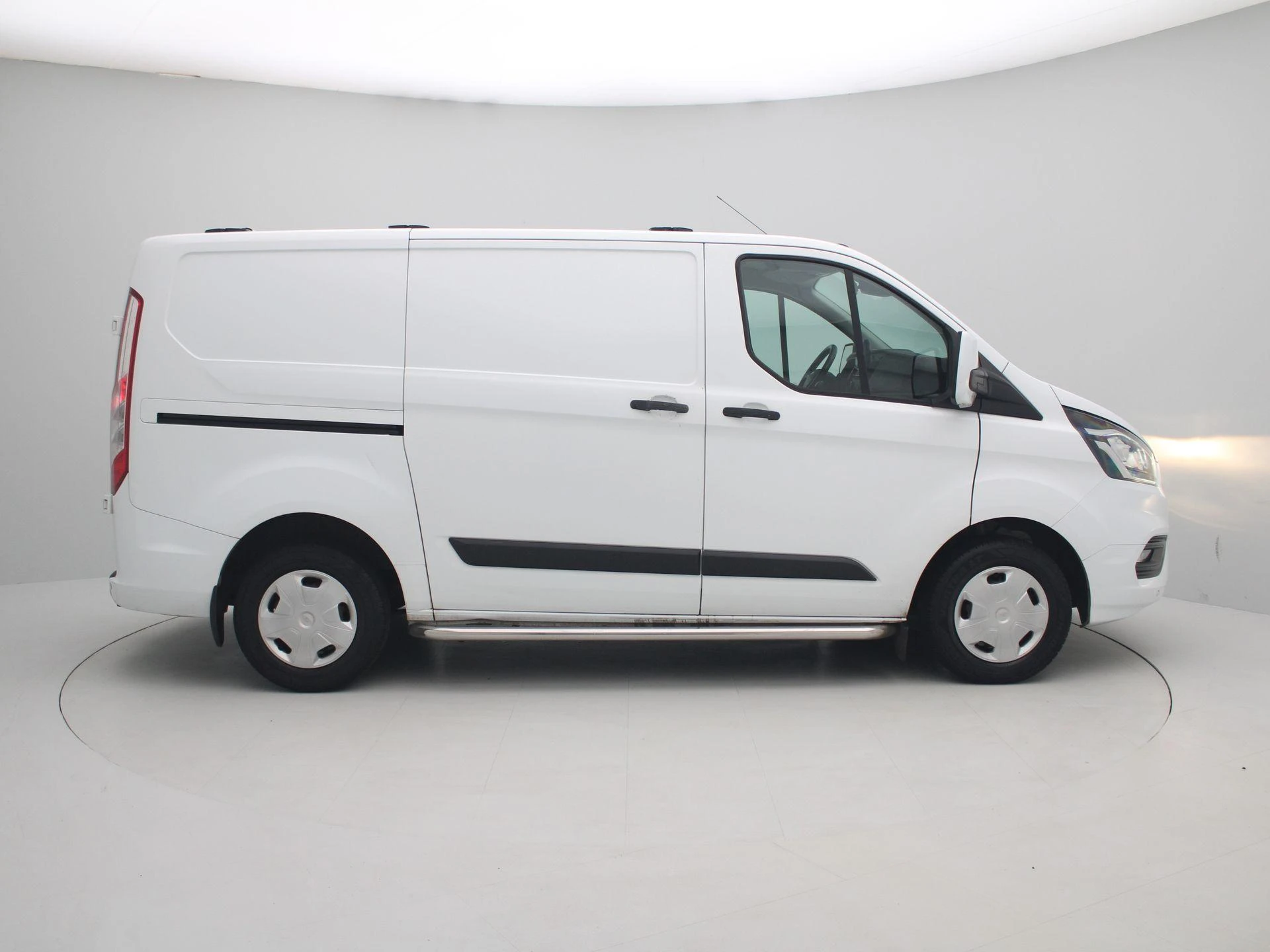 Ford-Transit Custom-image-6