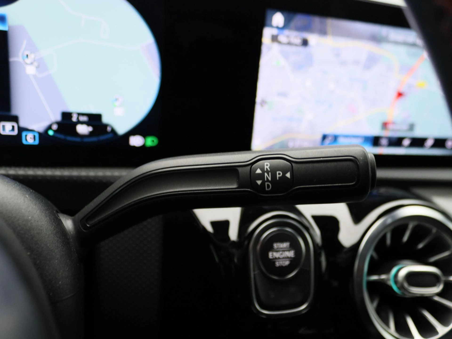 Mercedes-Benz-A-Klasse-image-11
