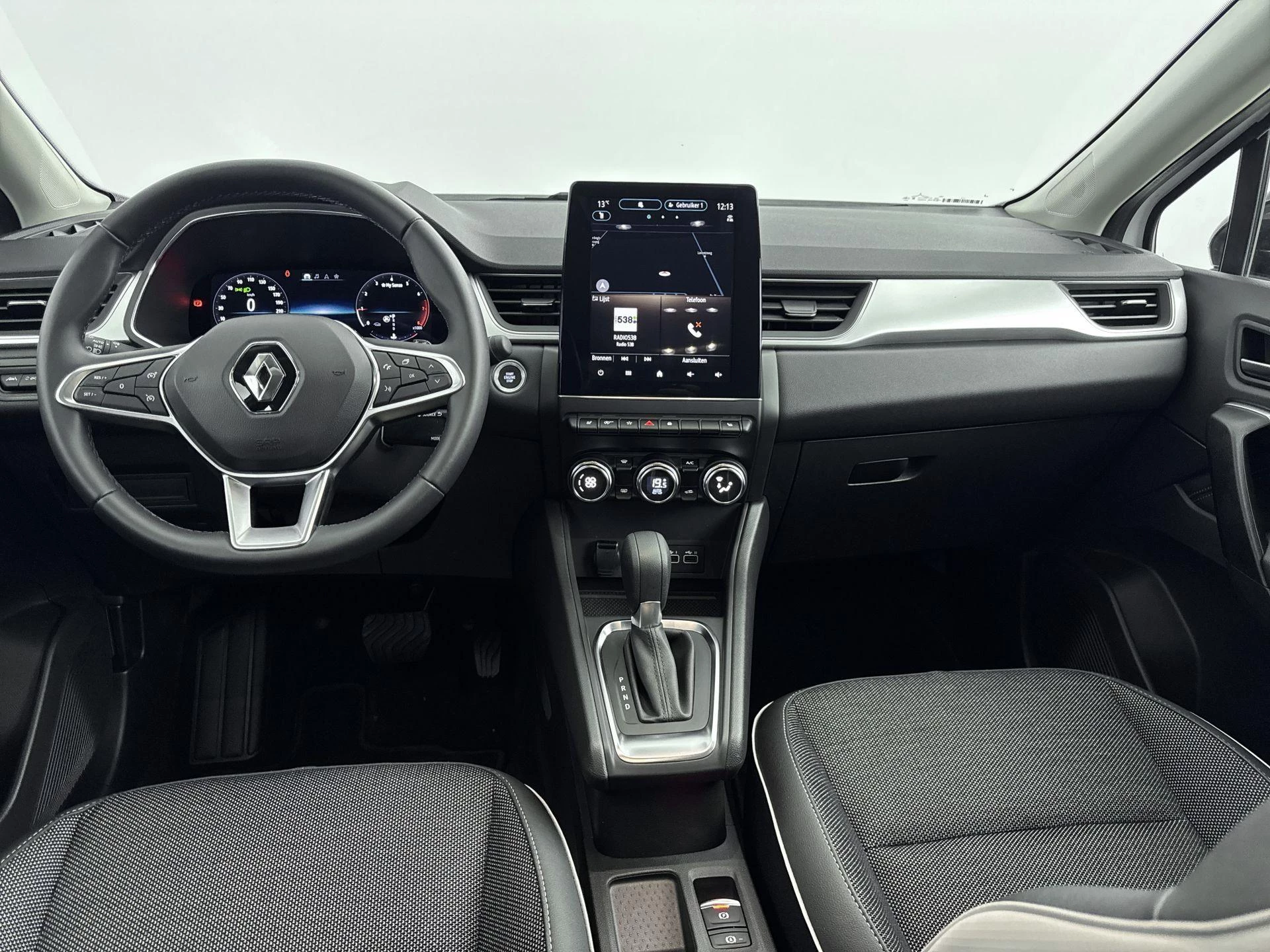 Renault-Captur-image-17