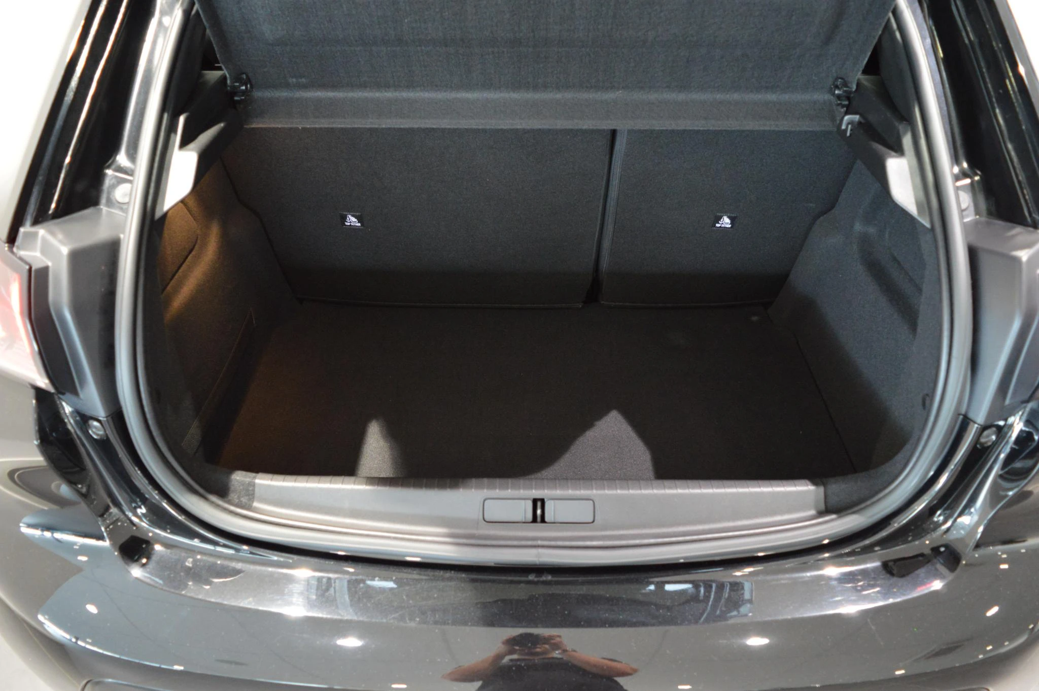 Peugeot-208-image-21