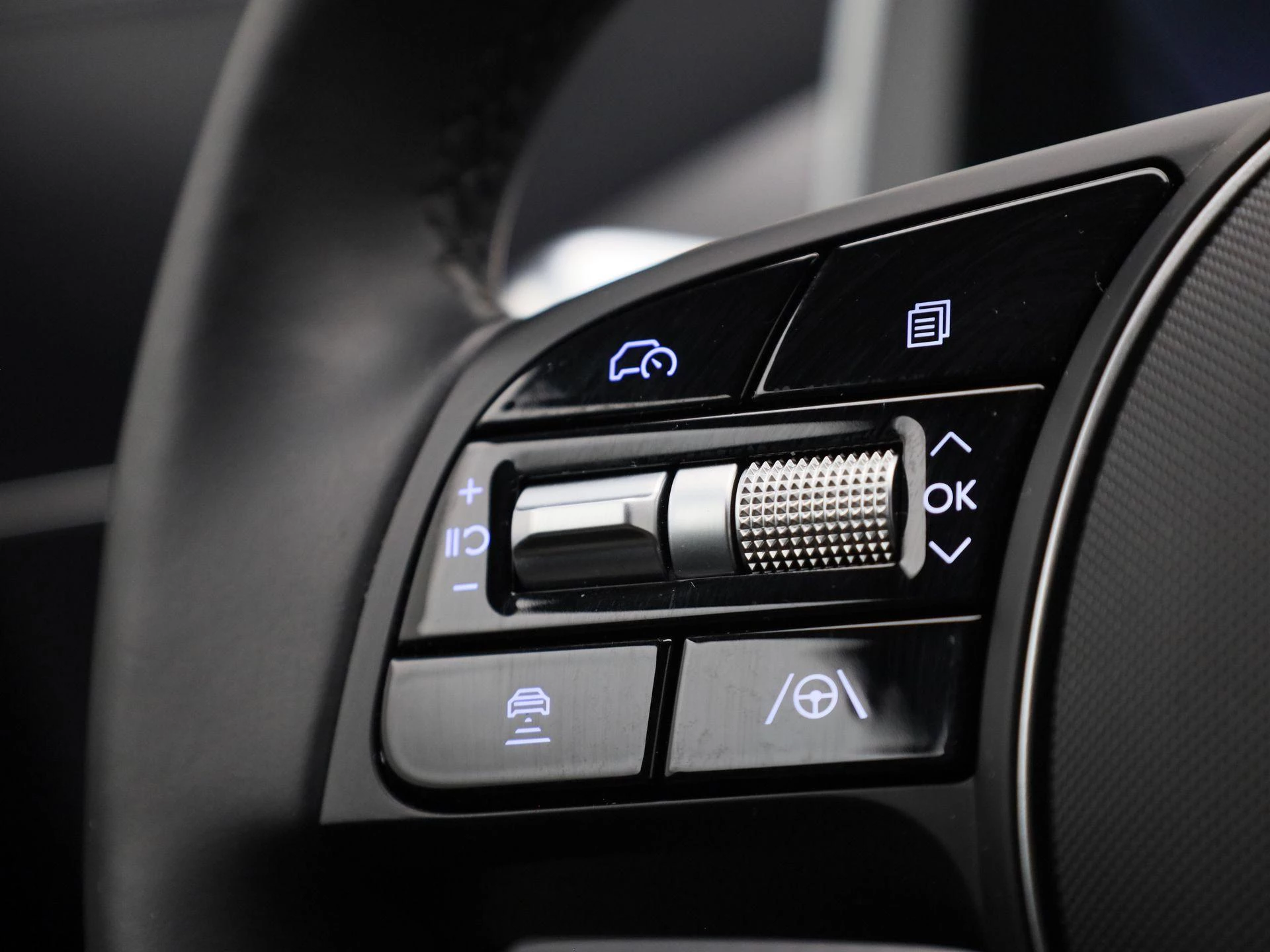 Hyundai-IONIQ 6-image-16