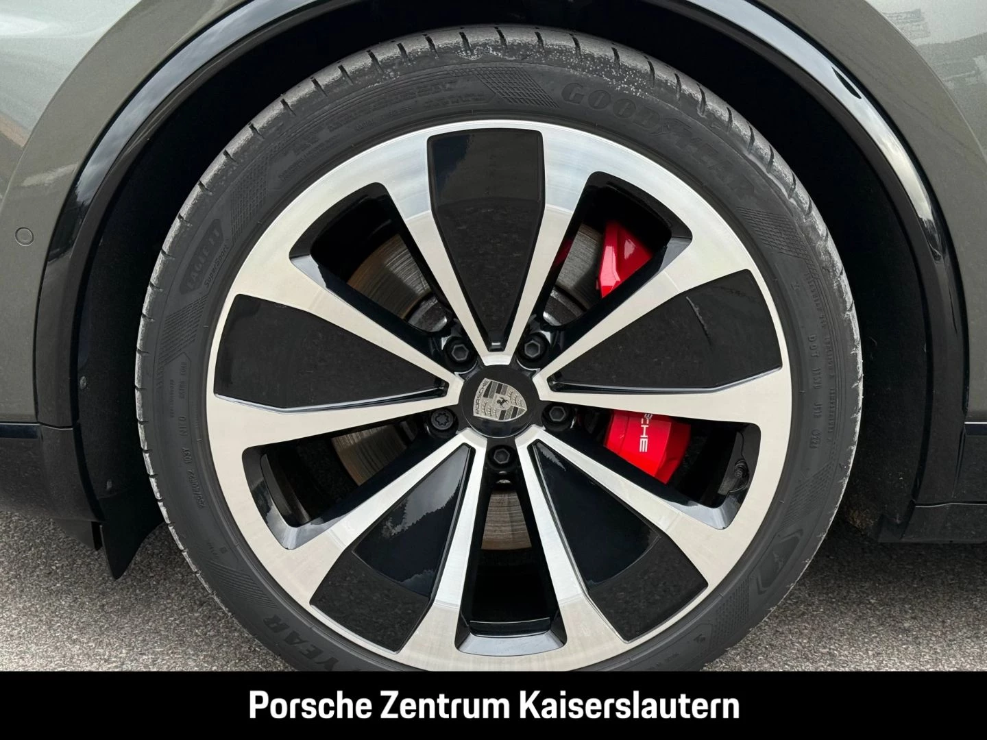Porsche Macan Turbo 22-Zoll Rückfahrkamera LED-Matrix turbo