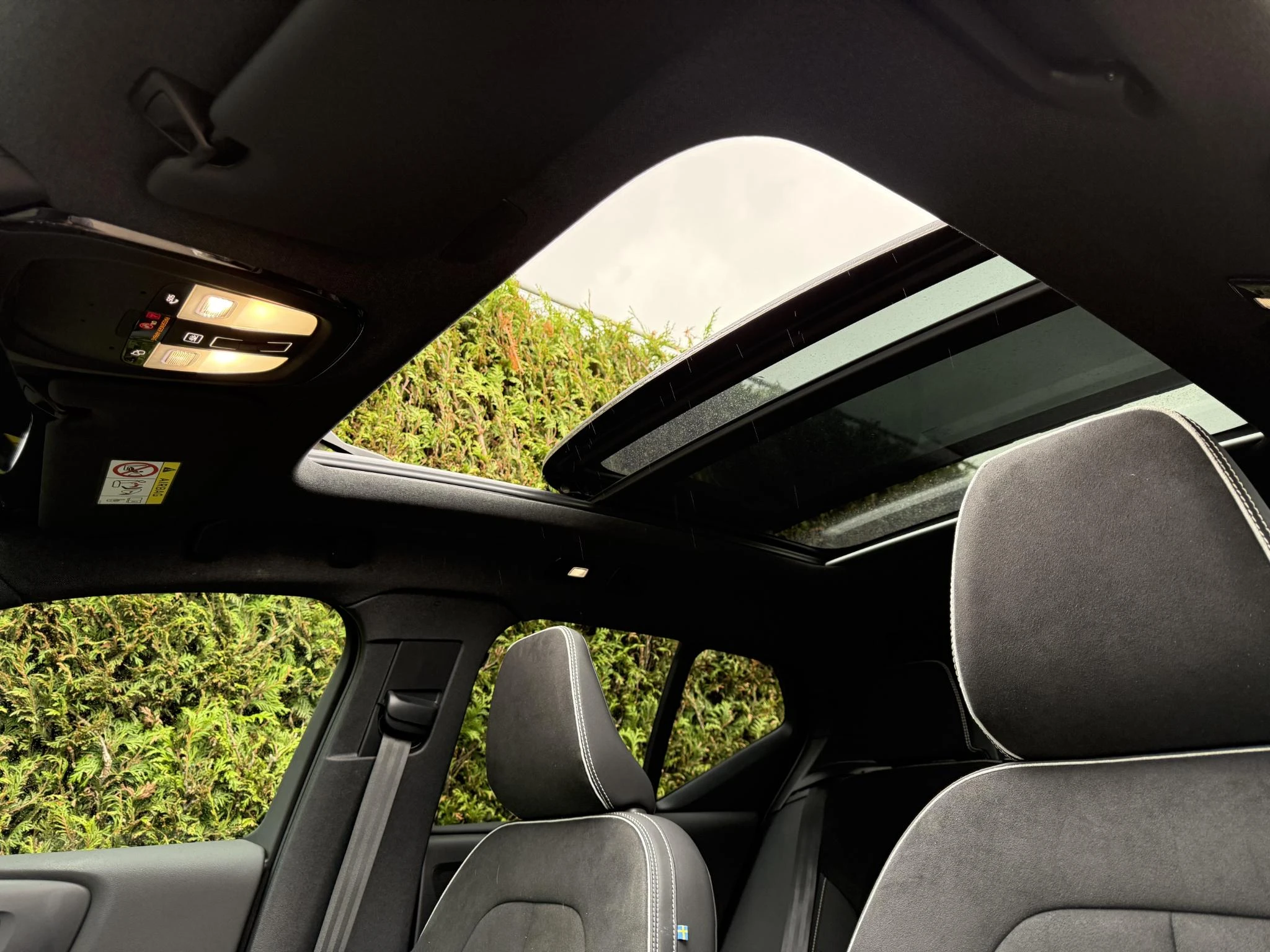 Volvo-XC40-image-2