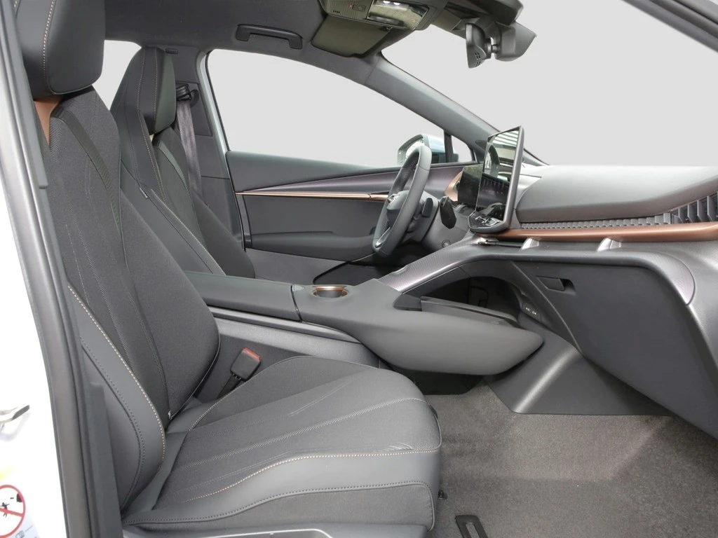 CUPRA-Tavascan-image-8