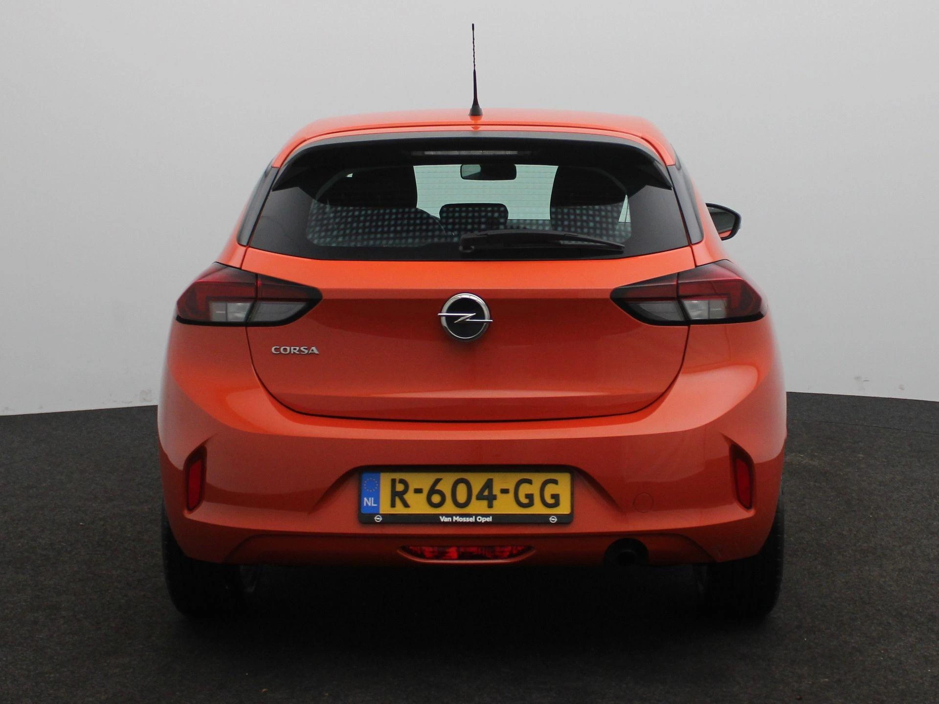 Opel-Corsa-image-4