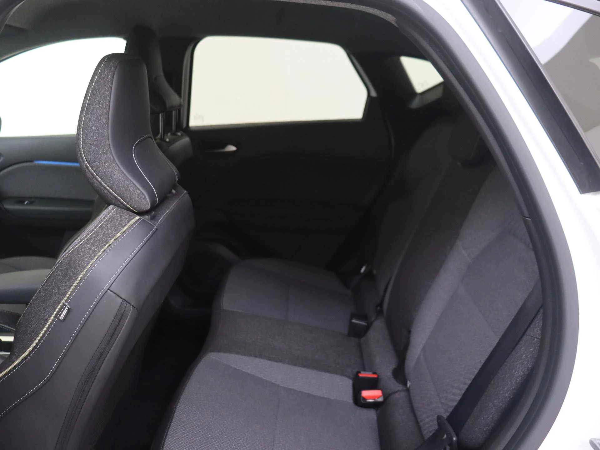 Renault-Captur-image-12