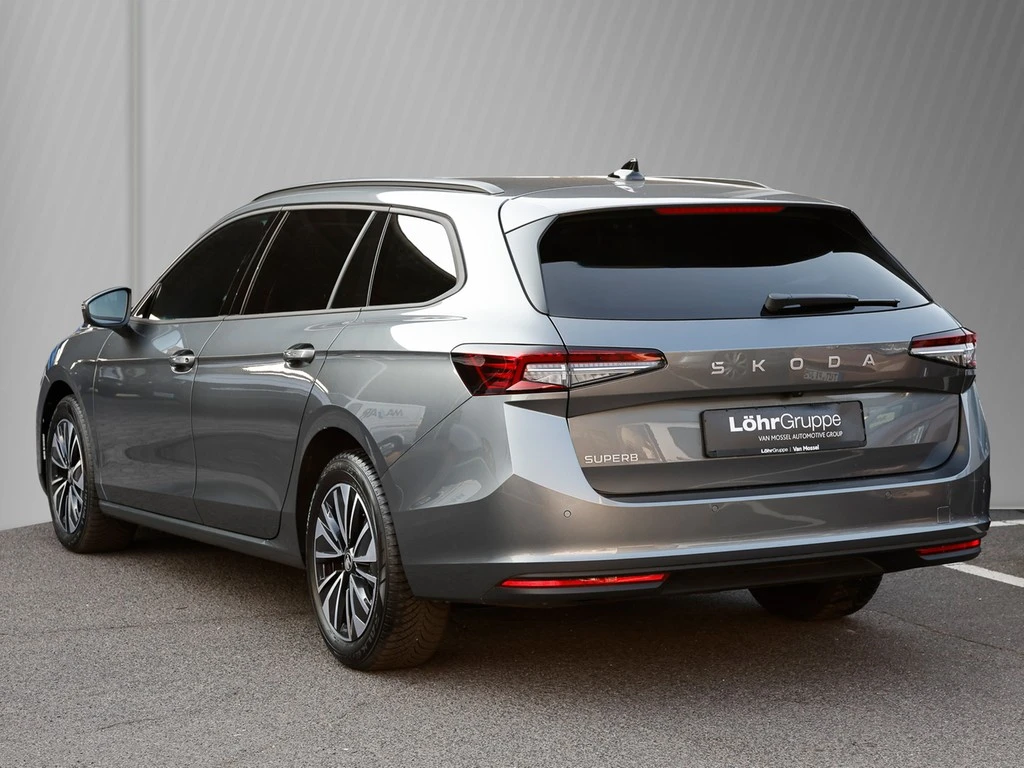Škoda-Superb-image-3