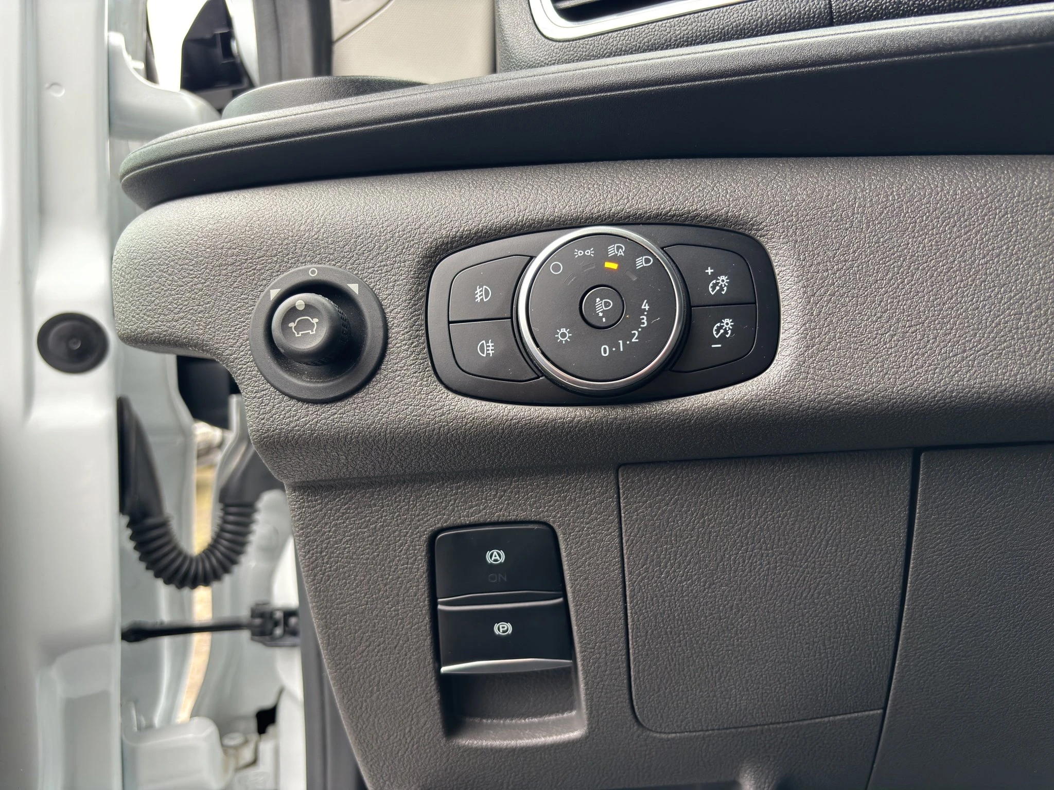 Ford-Transit-image-22