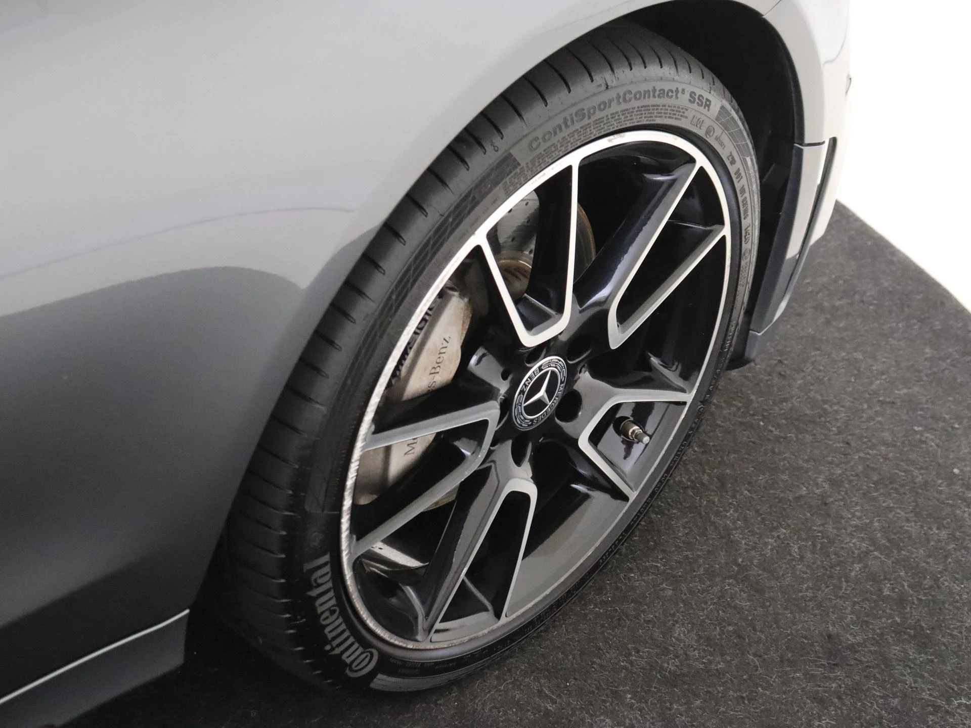 Mercedes-Benz-C-Klasse-image-32