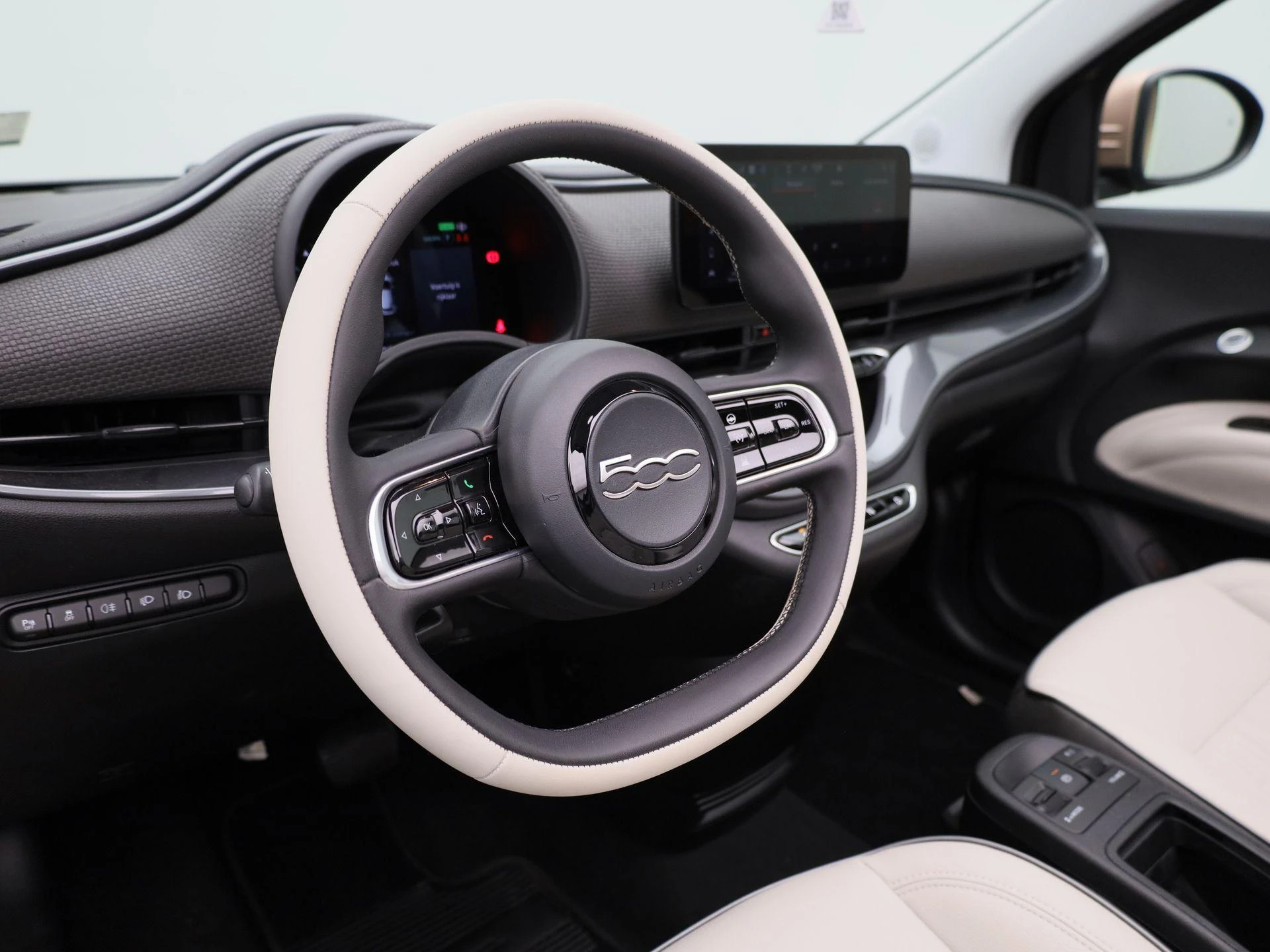Fiat-500C-image-7