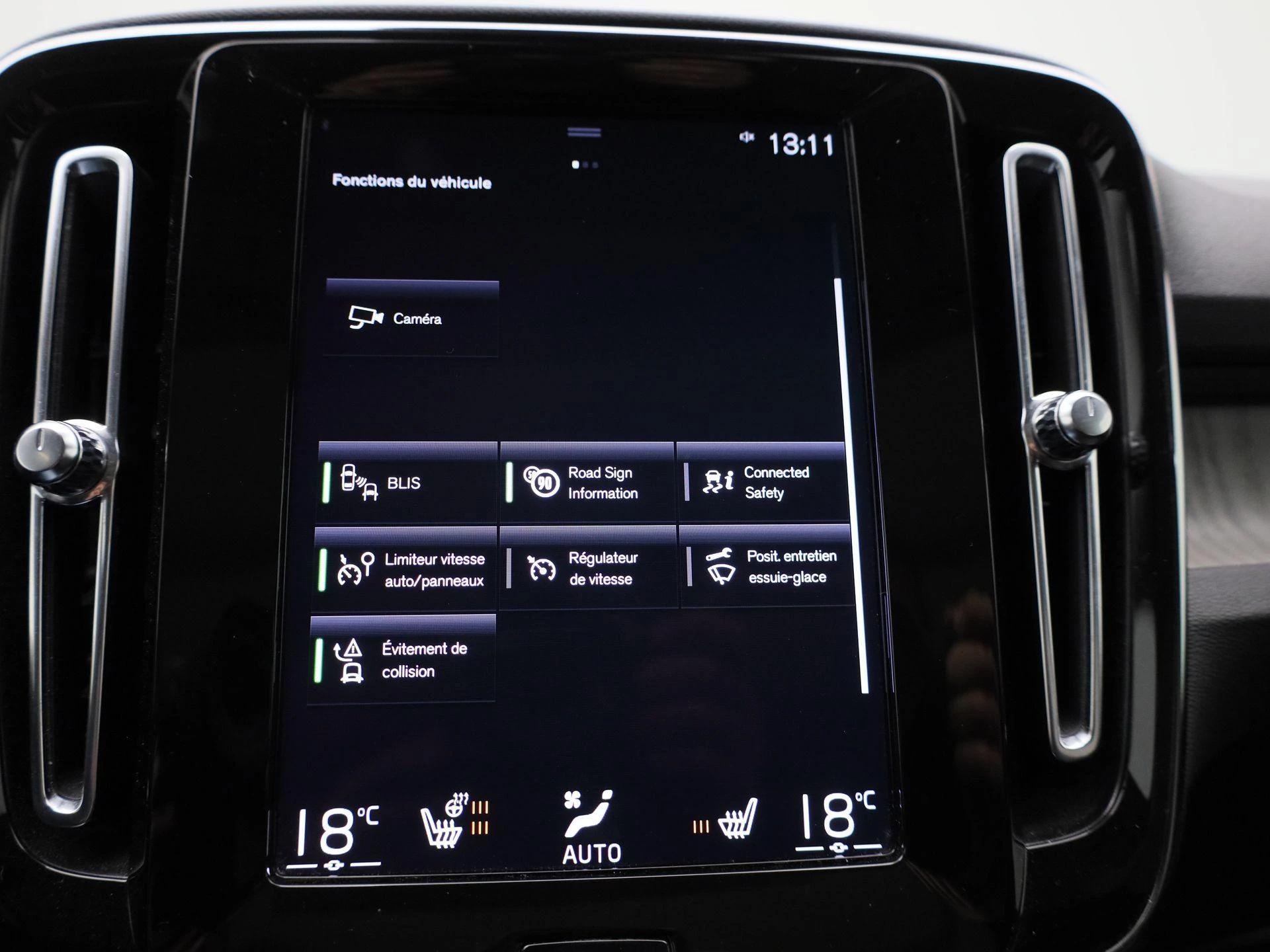 Volvo-XC40-image-20