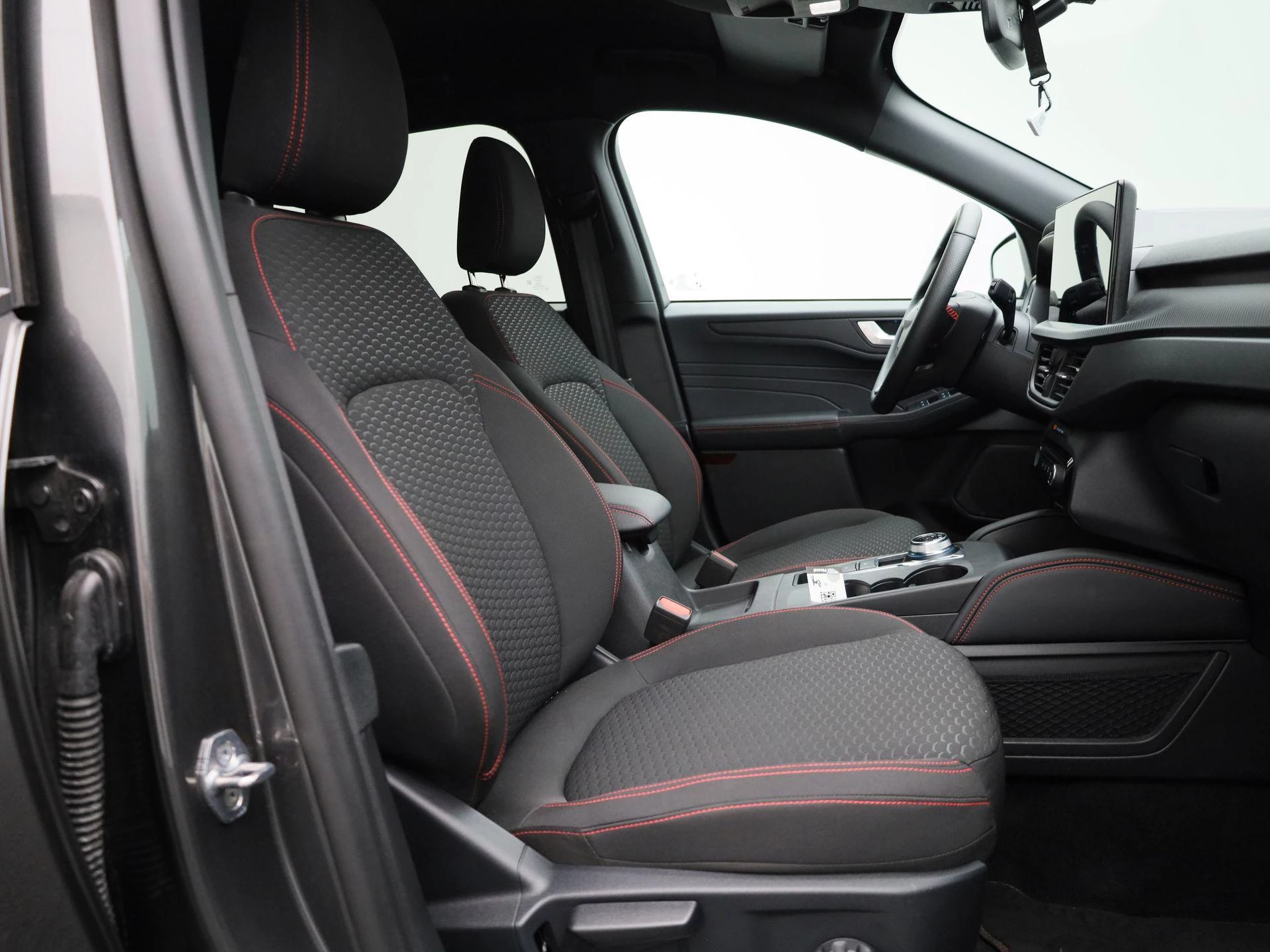 Ford-Kuga-image-30