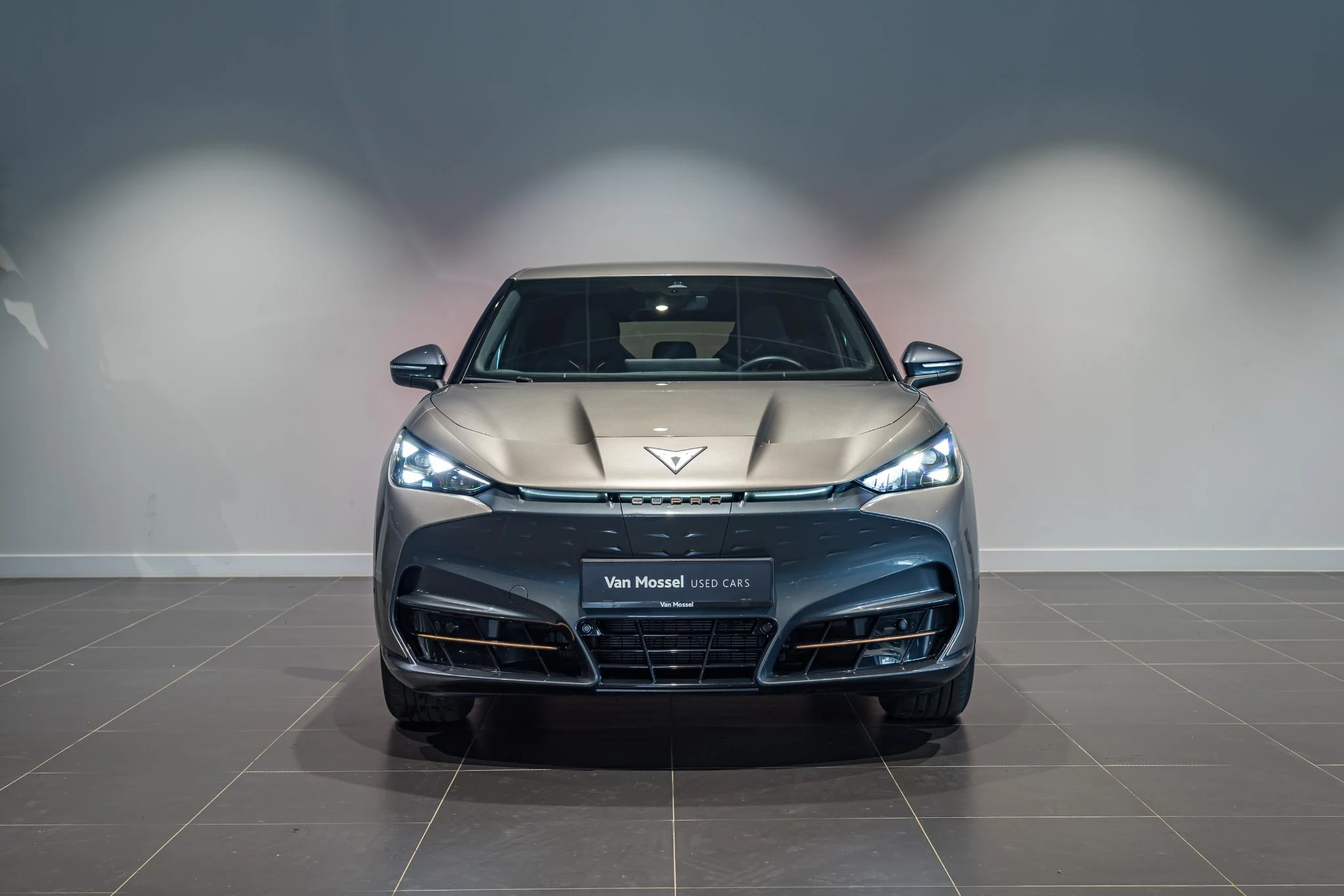 CUPRA-Tavascan-image-1