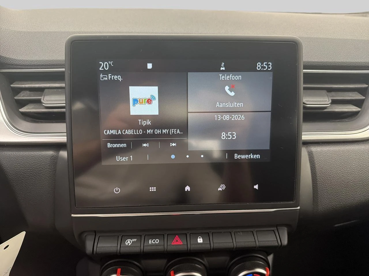 Renault-Captur-image-11