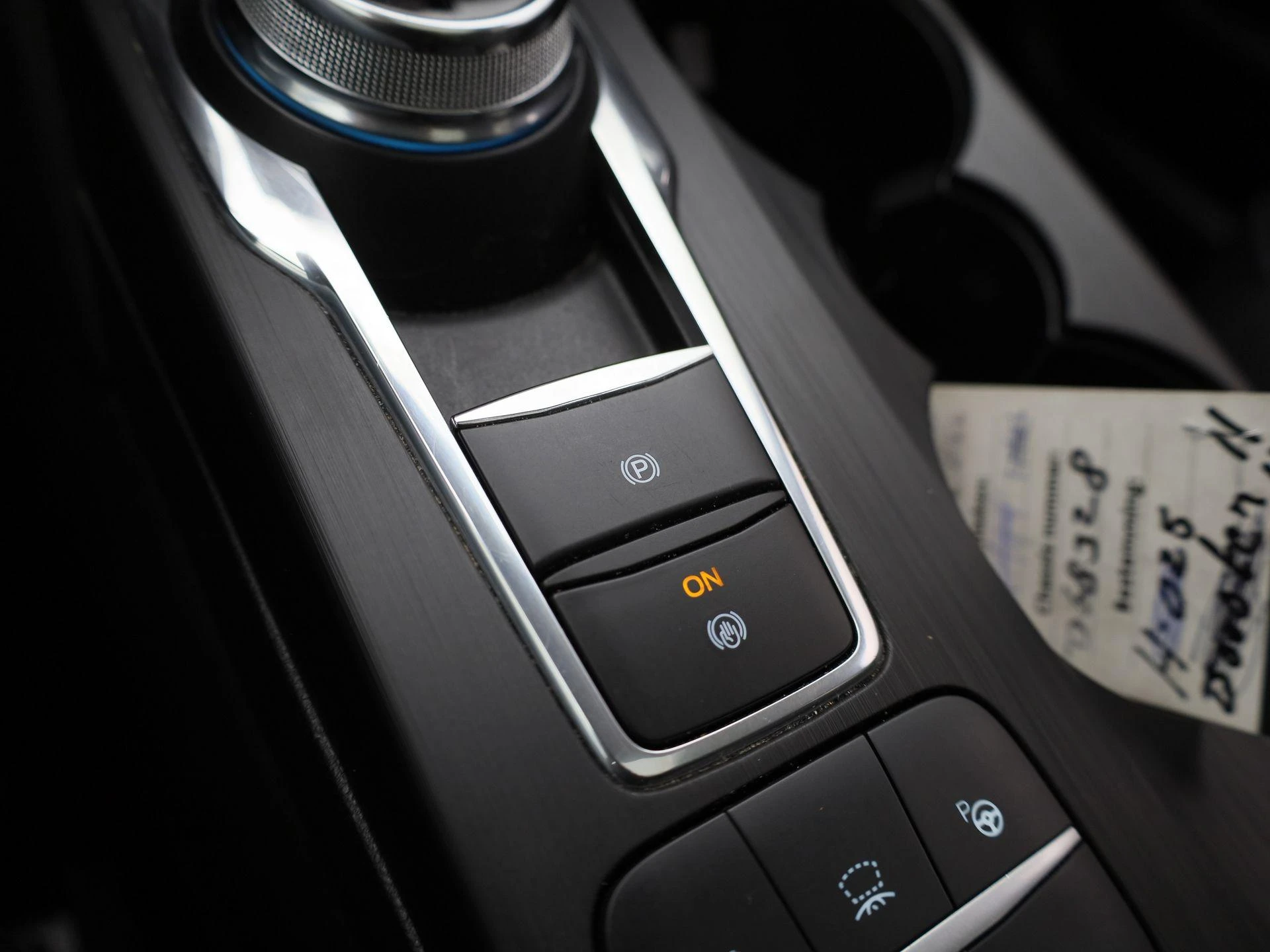 Ford-Kuga-image-28