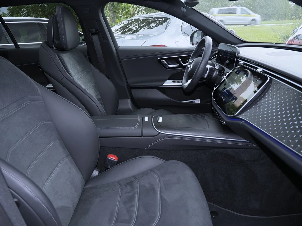 Mercedes-Benz-E-Klasse 220 d-image-11