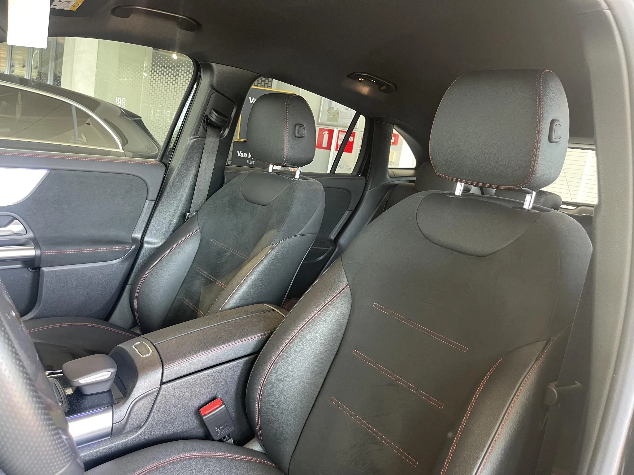 Mercedes-Benz GLA 200 AMG Line