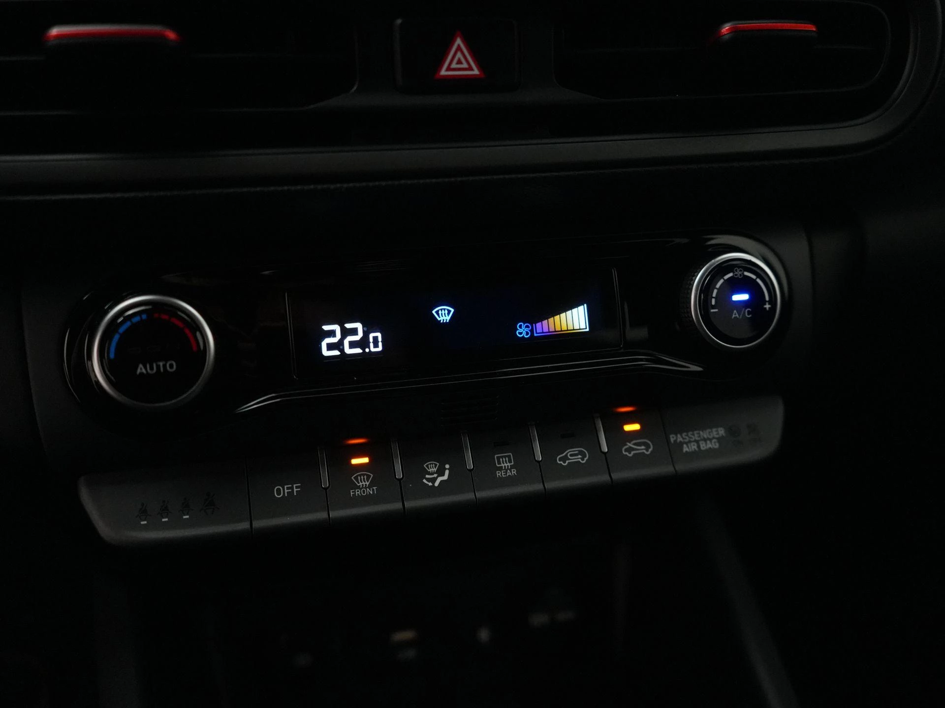 Hyundai-Kona-image-19