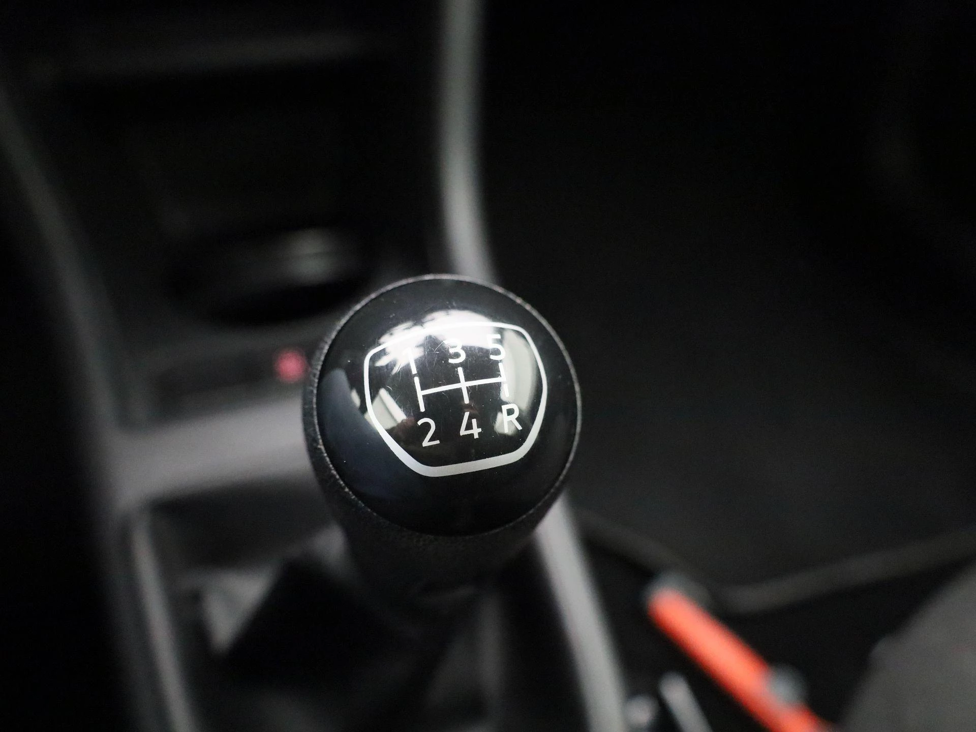 Volkswagen-up!-image-17