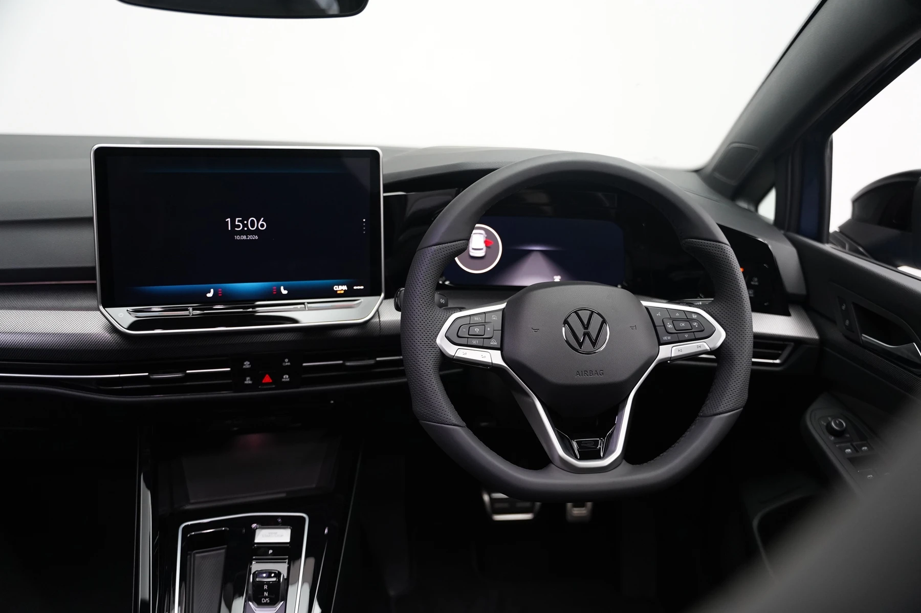 Volkswagen-Golf-image-7