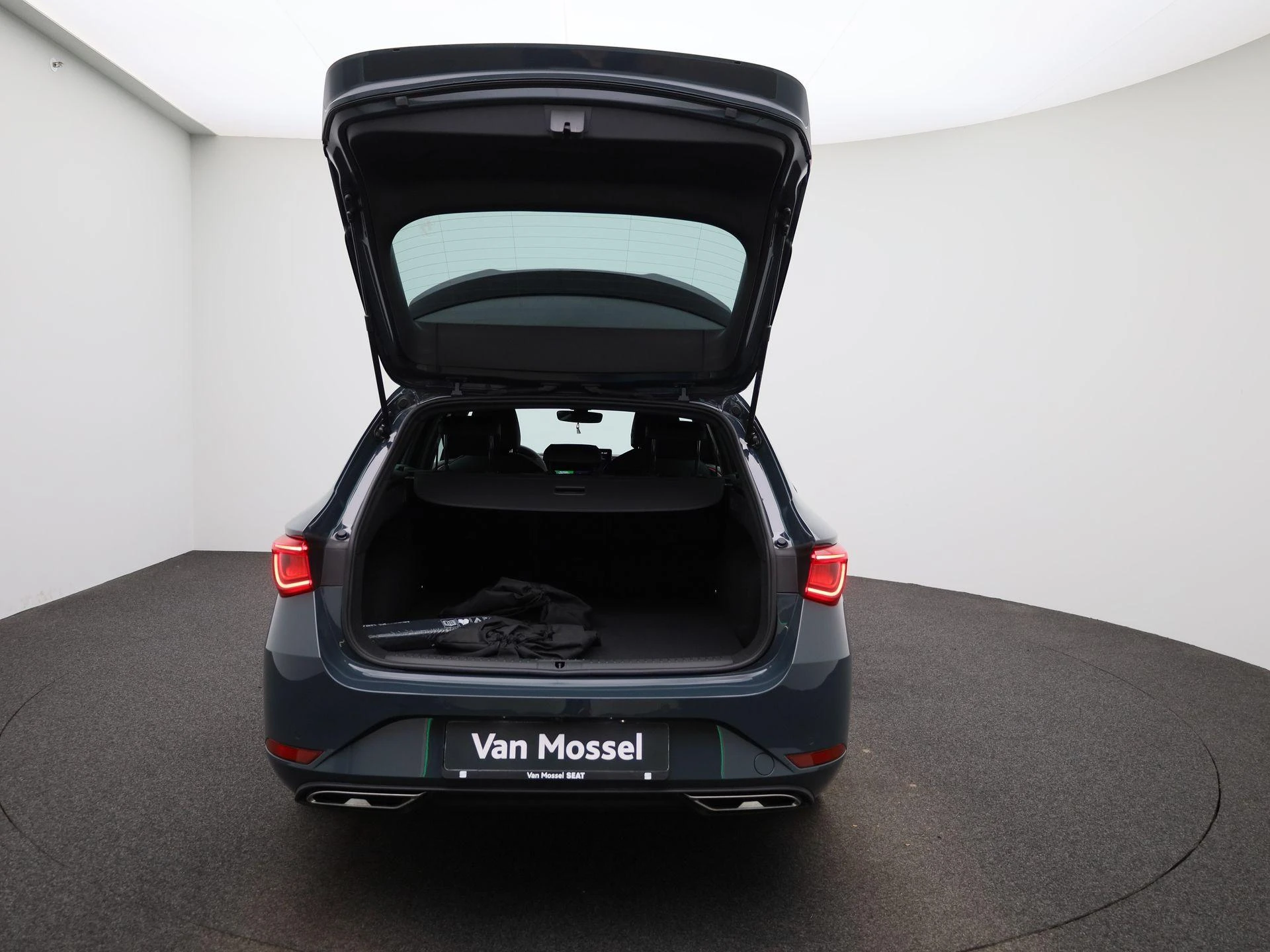 SEAT-Leon-image-10
