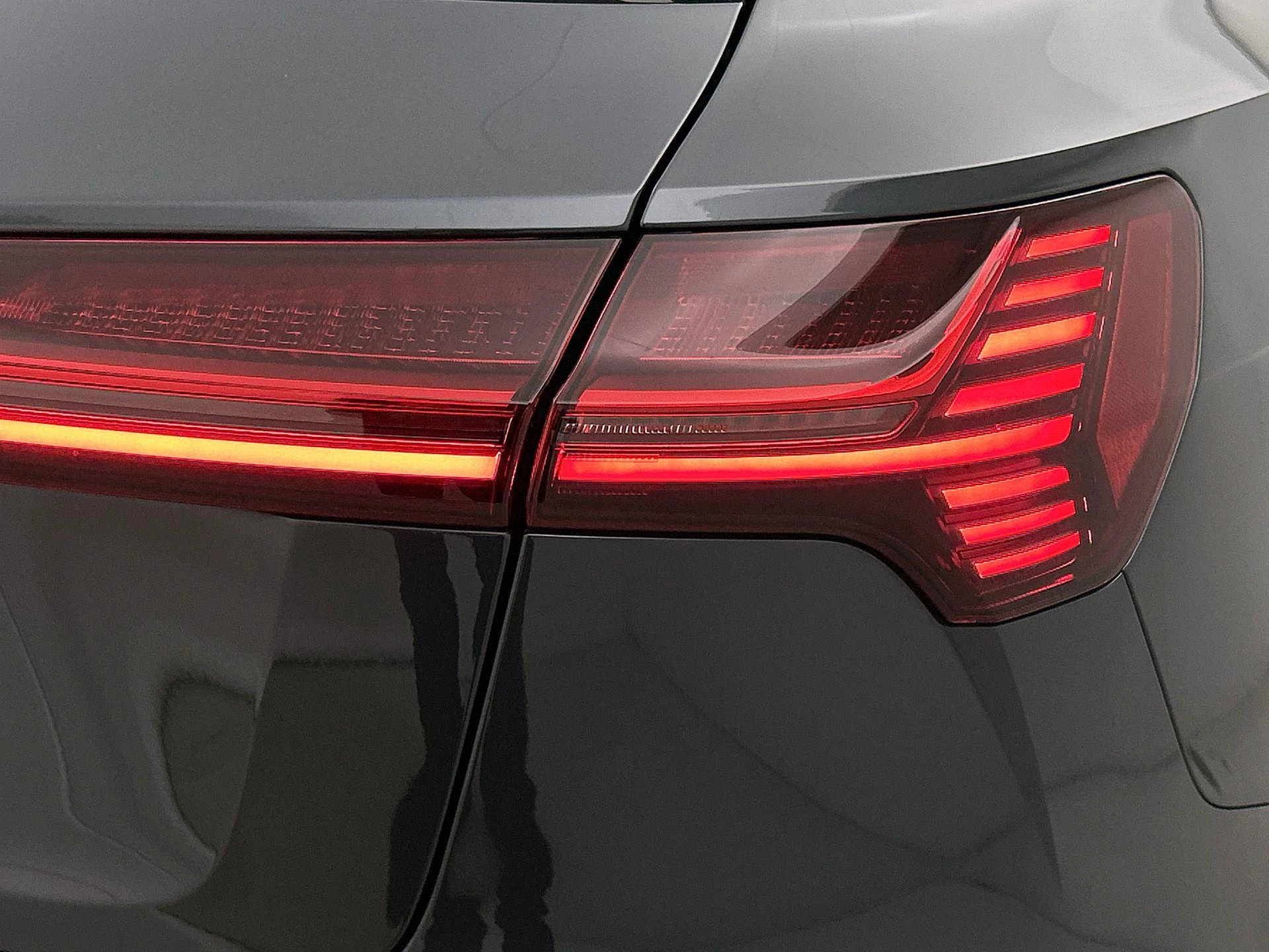 Audi-e-tron-image-8