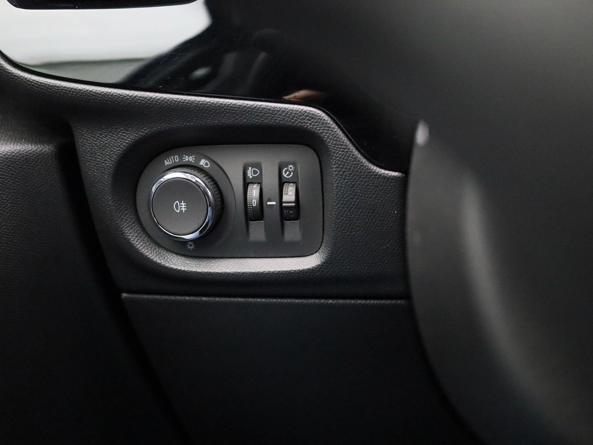 Opel-Corsa-image-17
