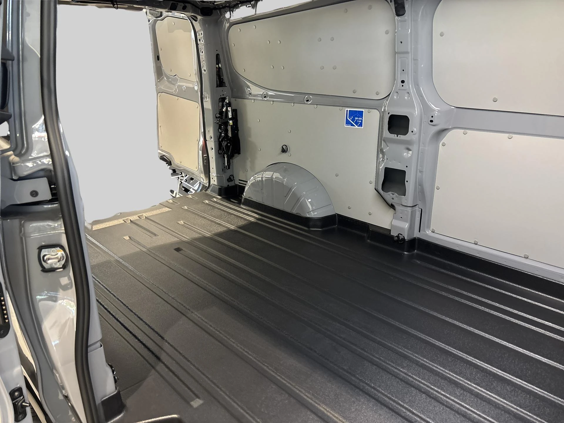 Ford-Transit Custom-image-19