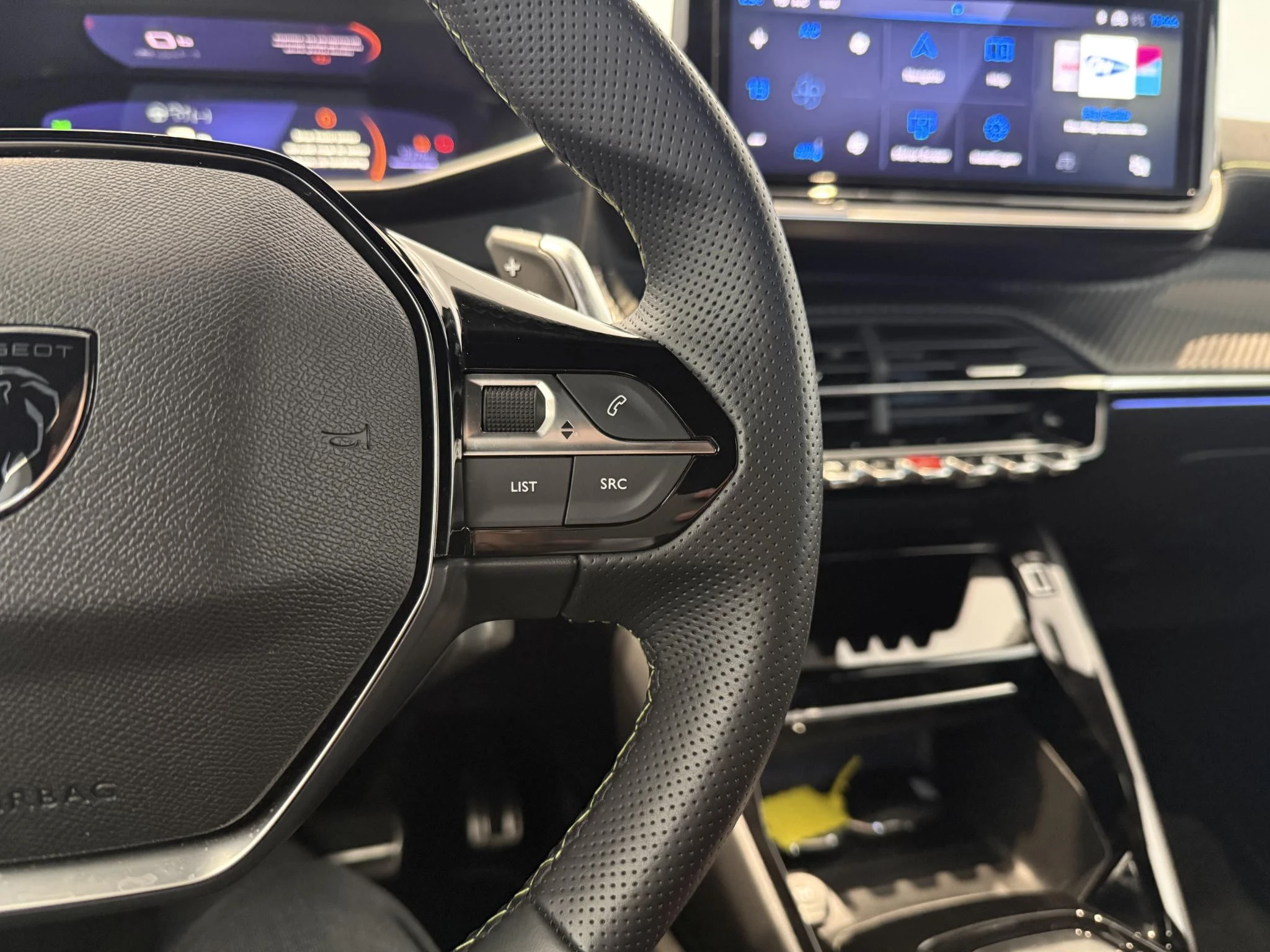 Peugeot-208-image-22