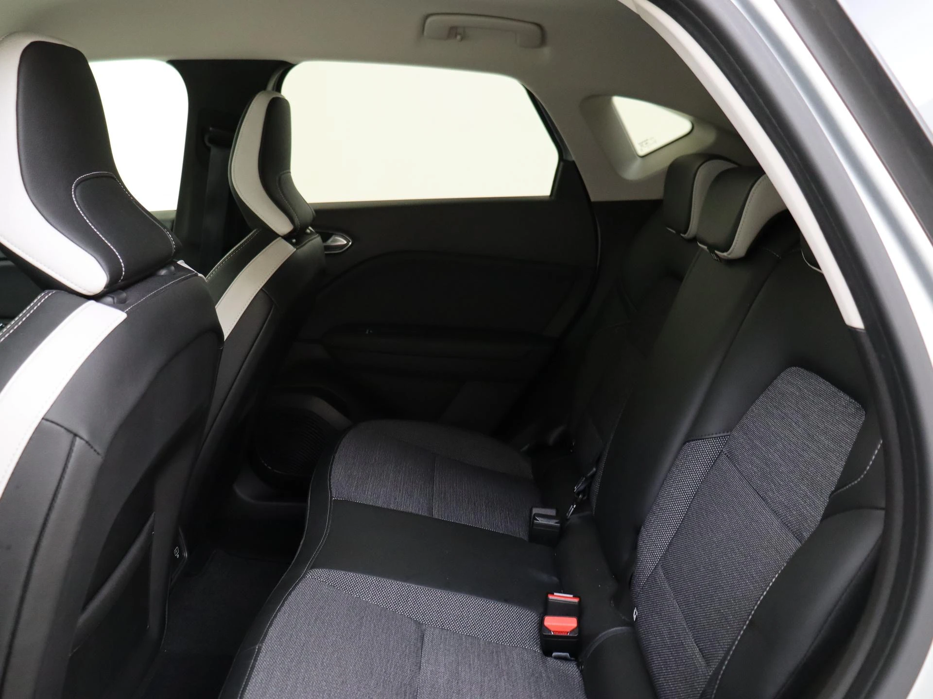 Renault-Captur-image-15